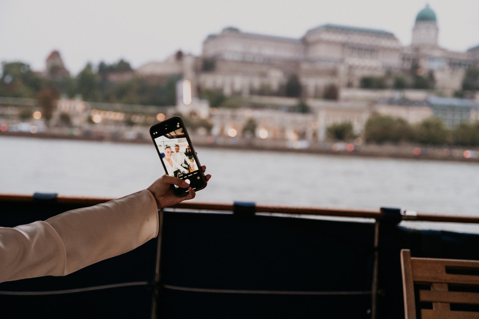 Budapest Private Yacht Night Proposal with Parliament View Photography and Planning taking selfie