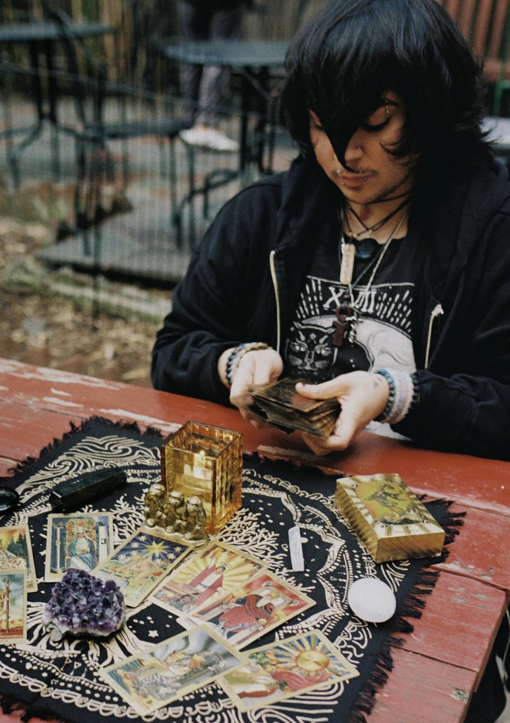 Celestial Sundays: Tarot Readings by @lumina_liminis