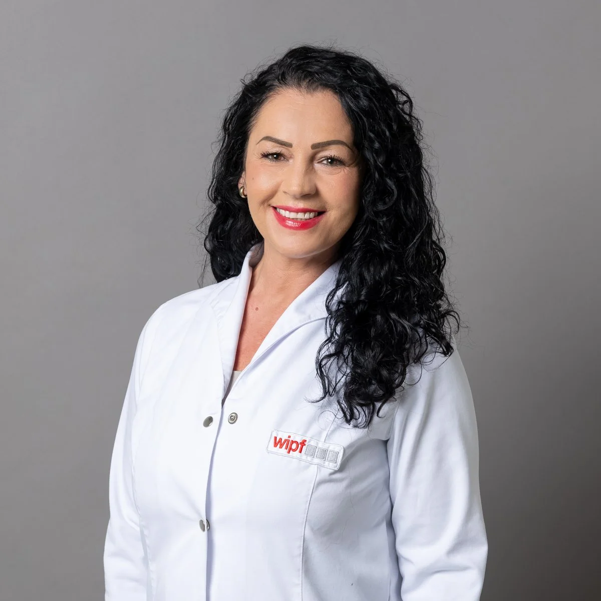 Hanife Ibrahimi - Qualitätstechnik/Labor