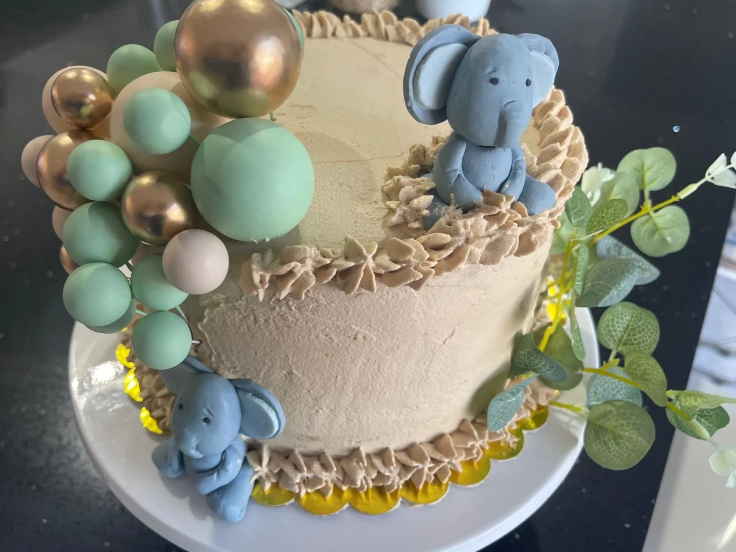 Custom cakes from $120
