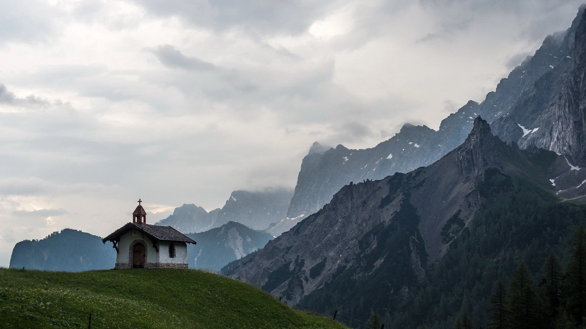 kohleralm chapel.jpg