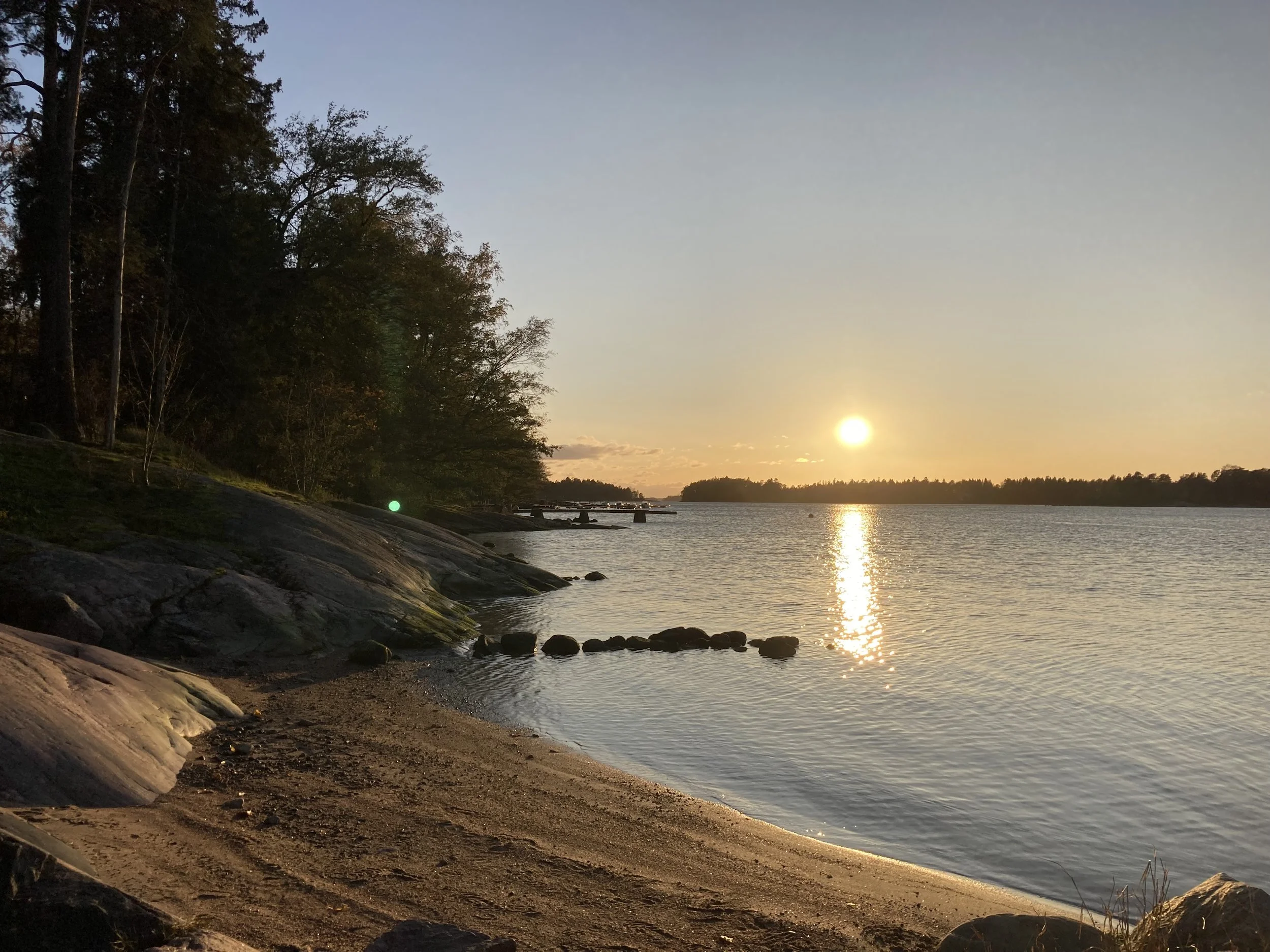 lauttasaari sunset.jpeg