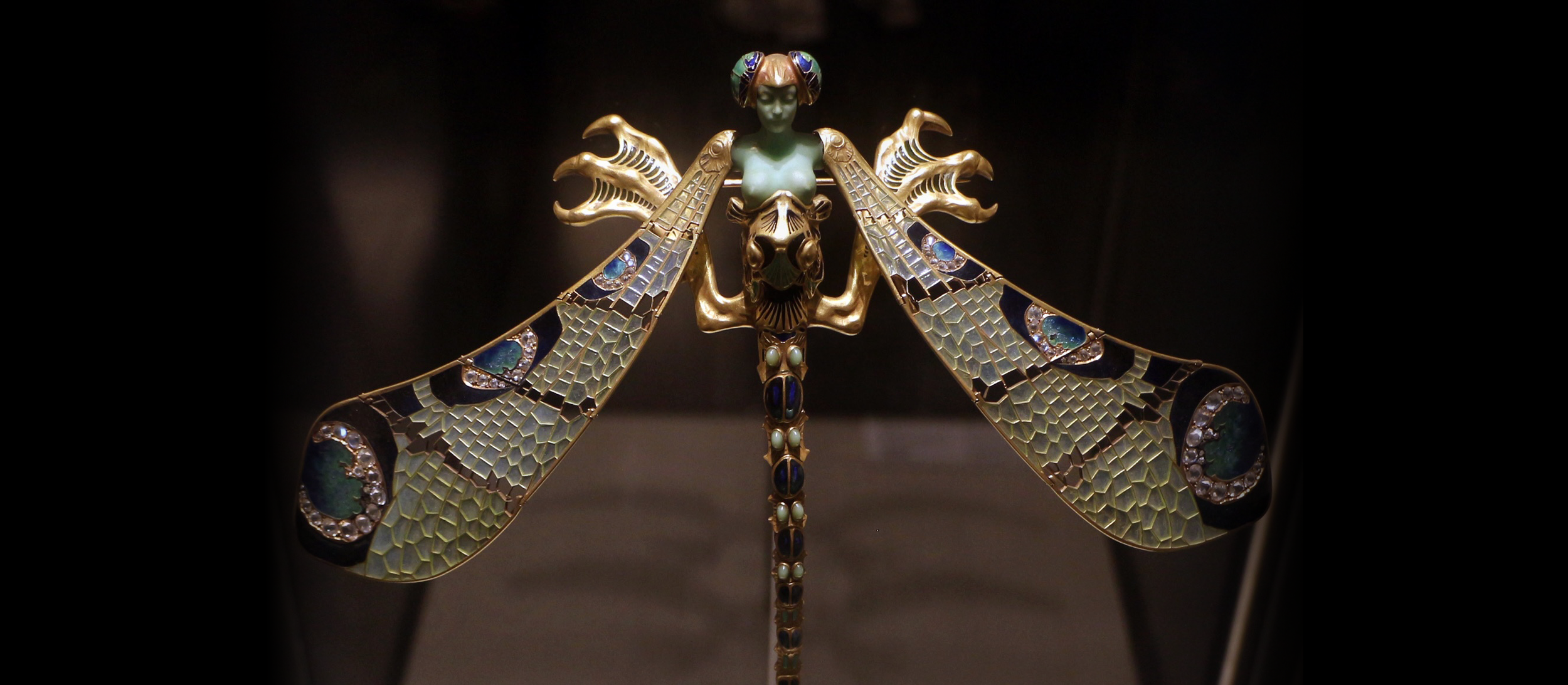 lalique widened3.png