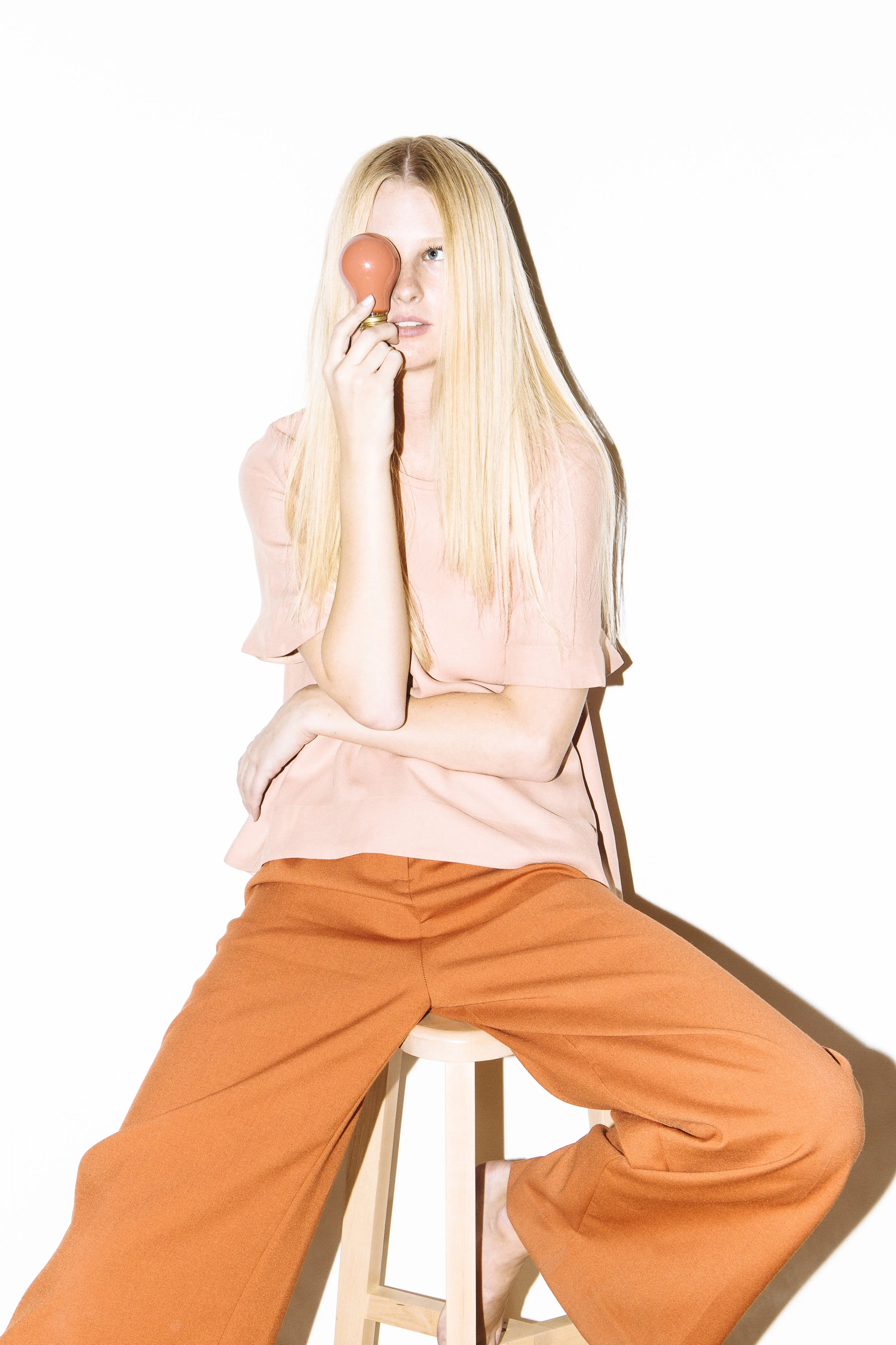 KEMDALL_LIGHTBULB2488-12x18_print.jpg