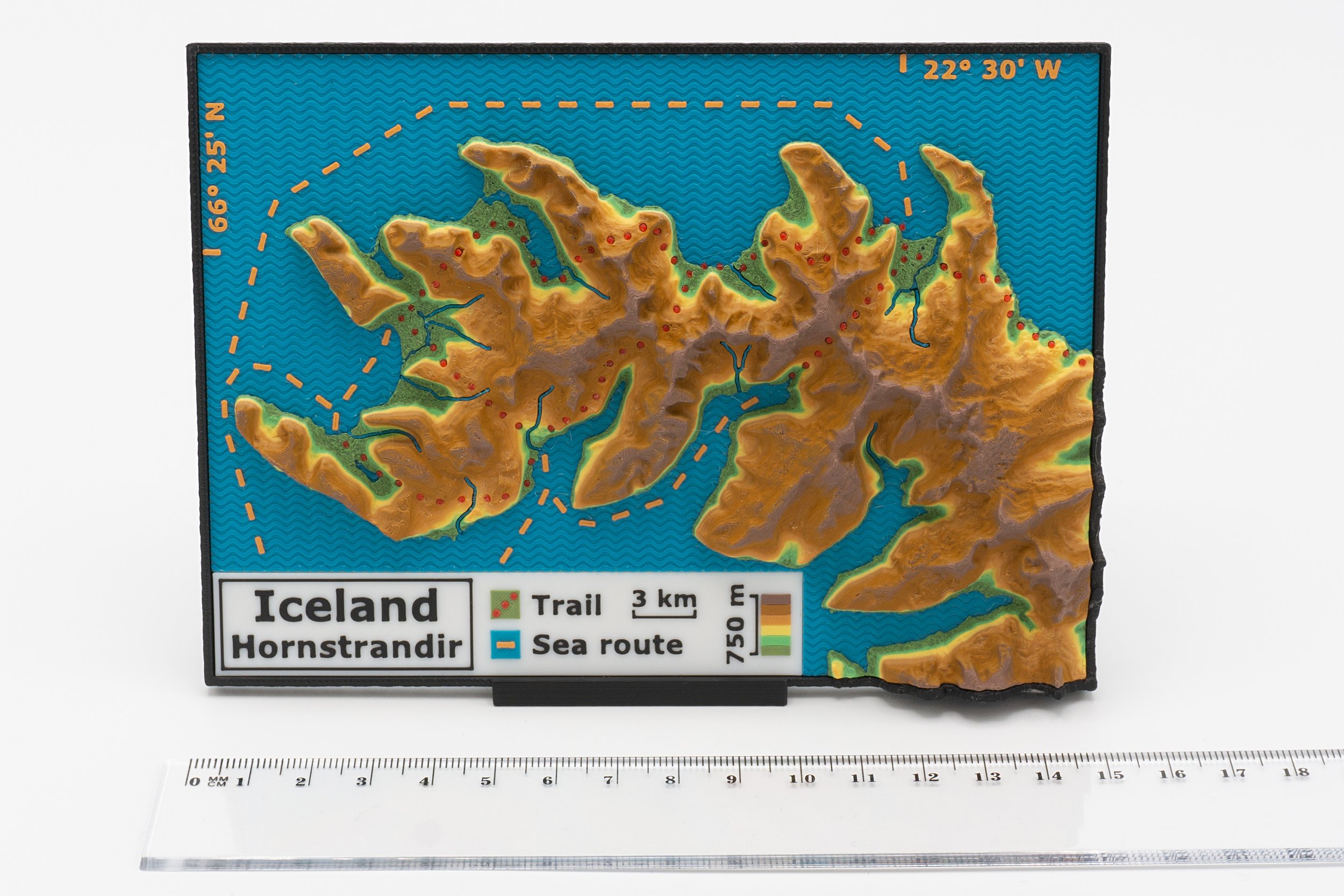 Hrnst_A6_Size.jpg