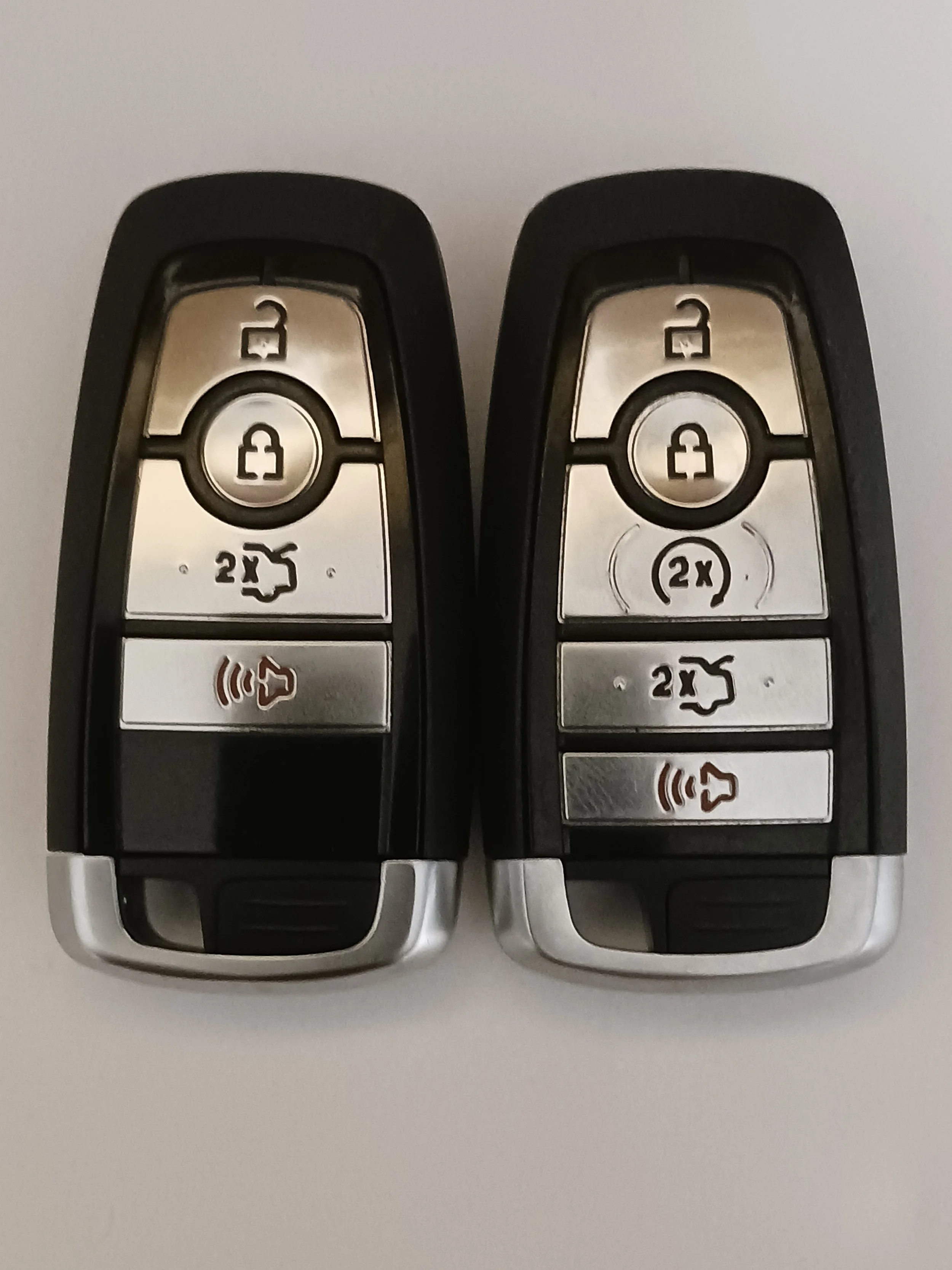 Ford Smart Key Replacement – Replacement smart keys available in different button configurations, cut and programmed for the vehicle.