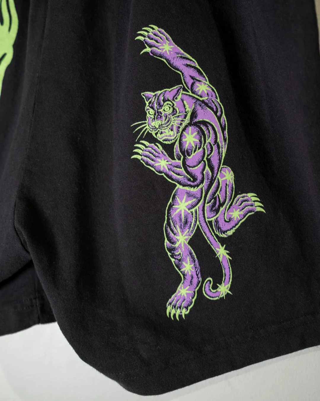 gym-short-back-panther.jpg