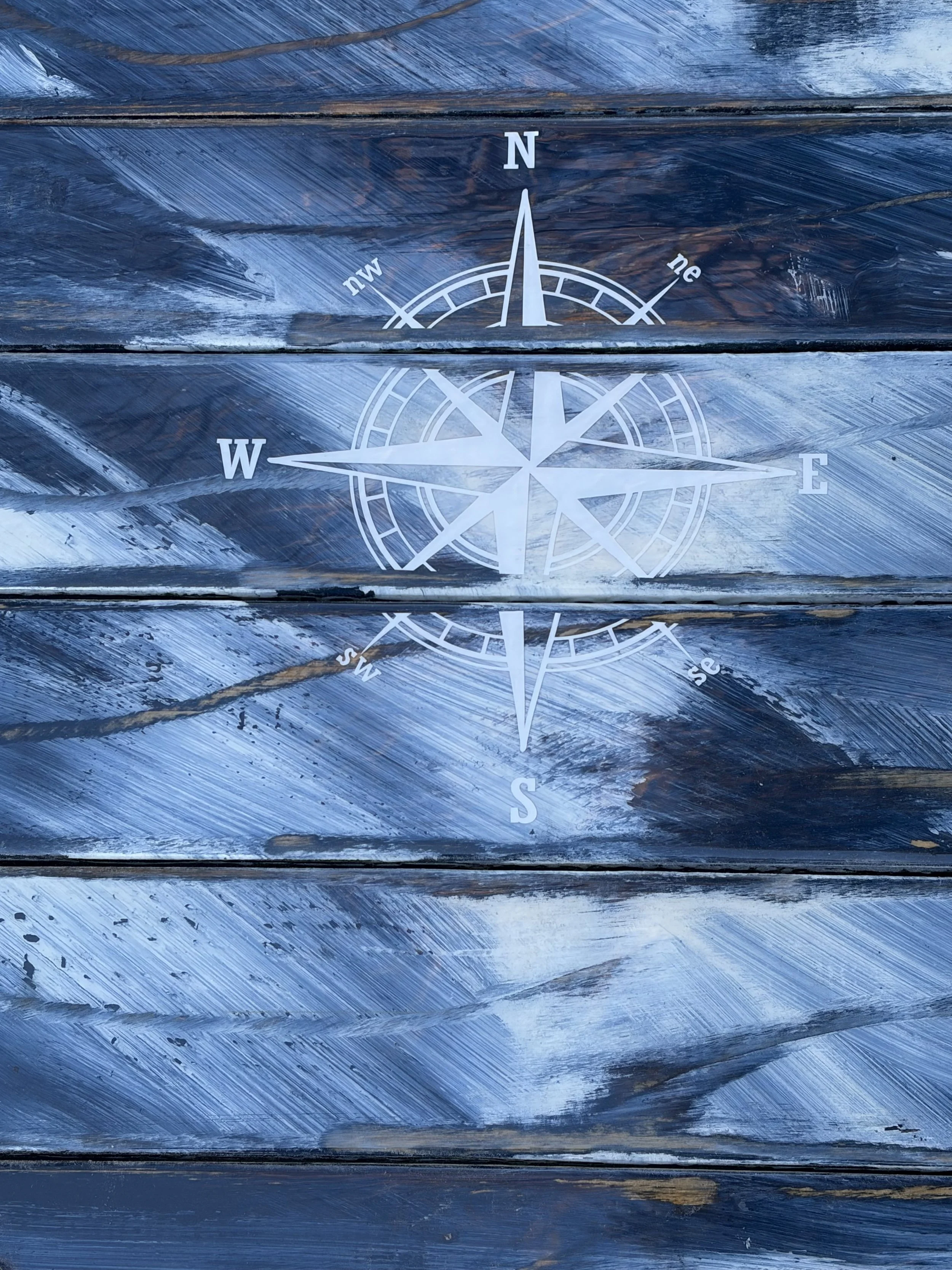 blue-compass-rose-cedar-wood-table-in-a-bag.jpeg