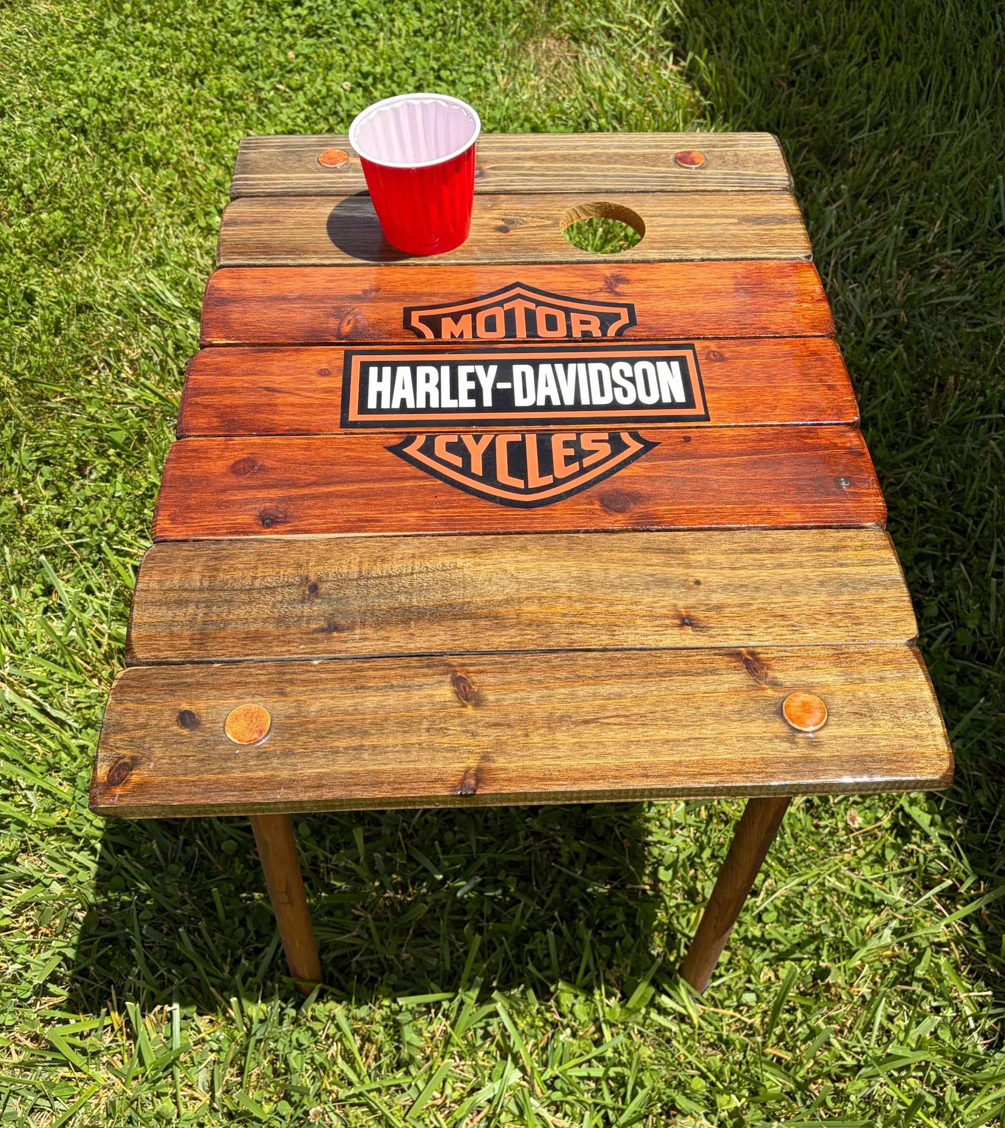 harley-davidson-roll-out-table-in-a-bag-with-one-red-cup.jpeg