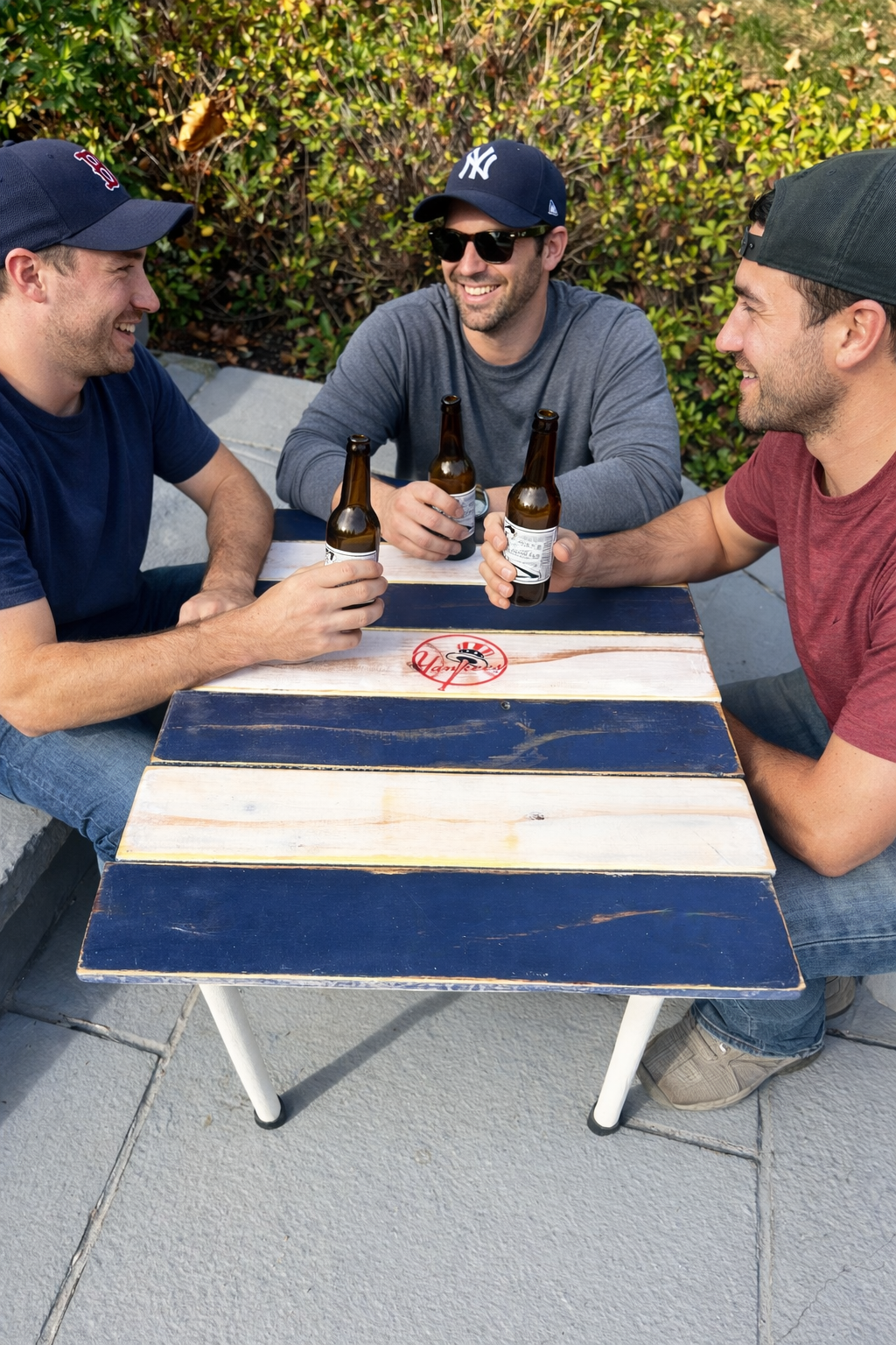 yankees roll out table in a bag.png