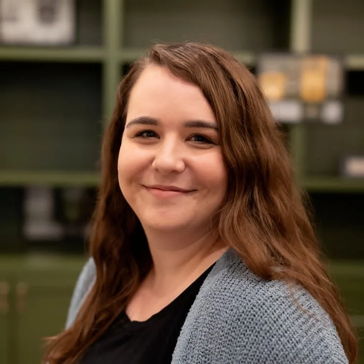 Sara Walls, LCSW, therapist and bookkeeper, Founder of Little Frog Financial