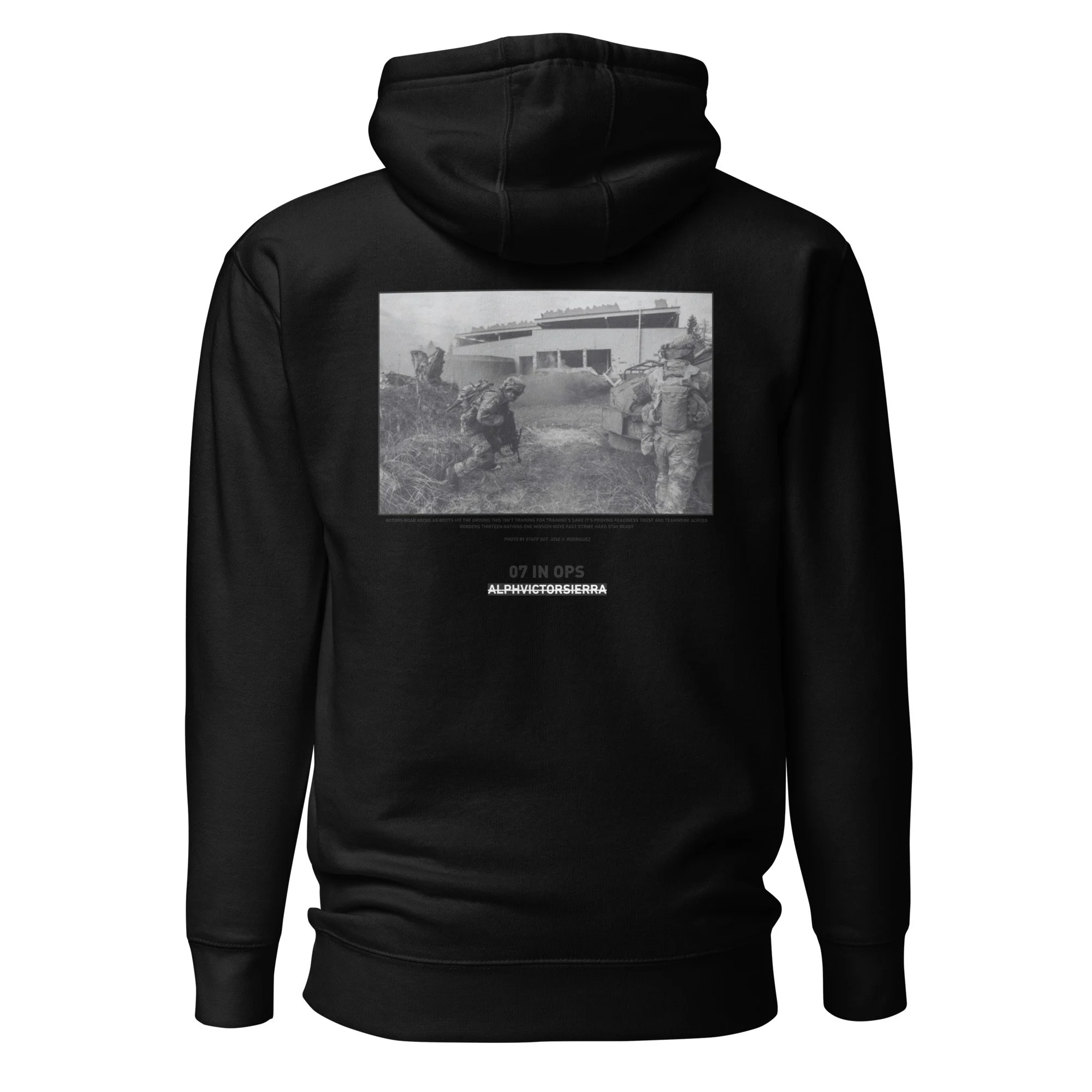 07 IN OPS HOODIE - black letter