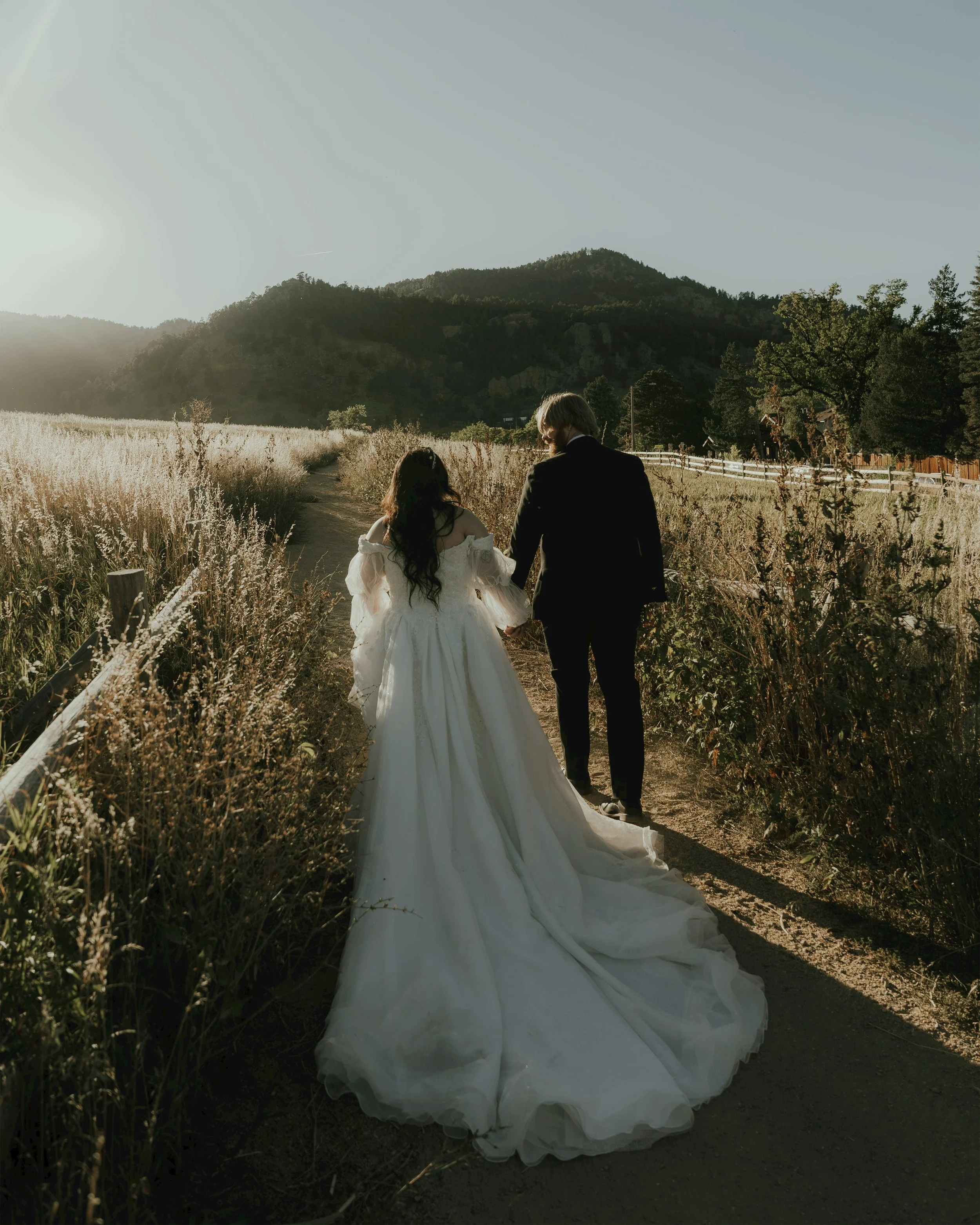andres-molina-iyjHd2Kf78w-unsplash.jpg