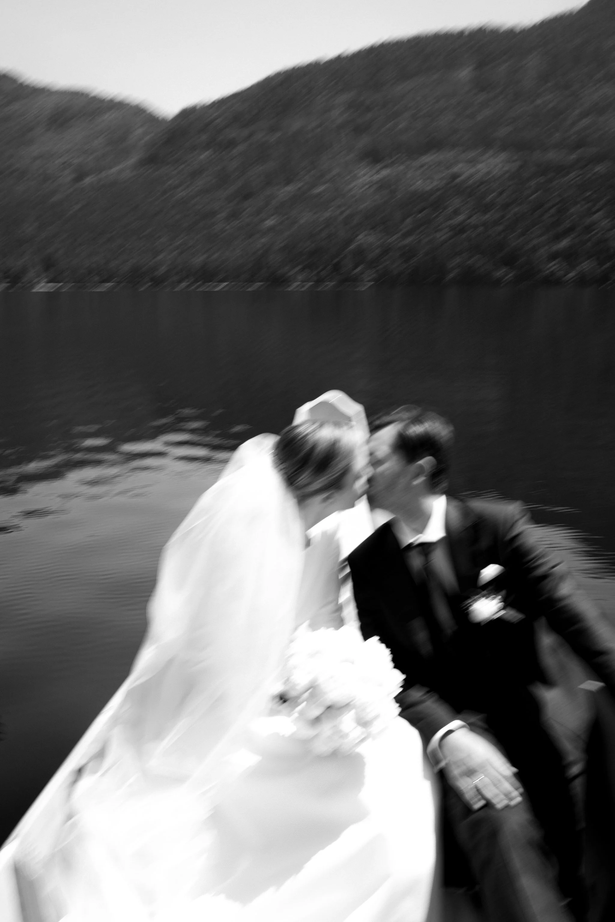 Hochzeitsfotografie Österreich — Plätte am Altausseer See