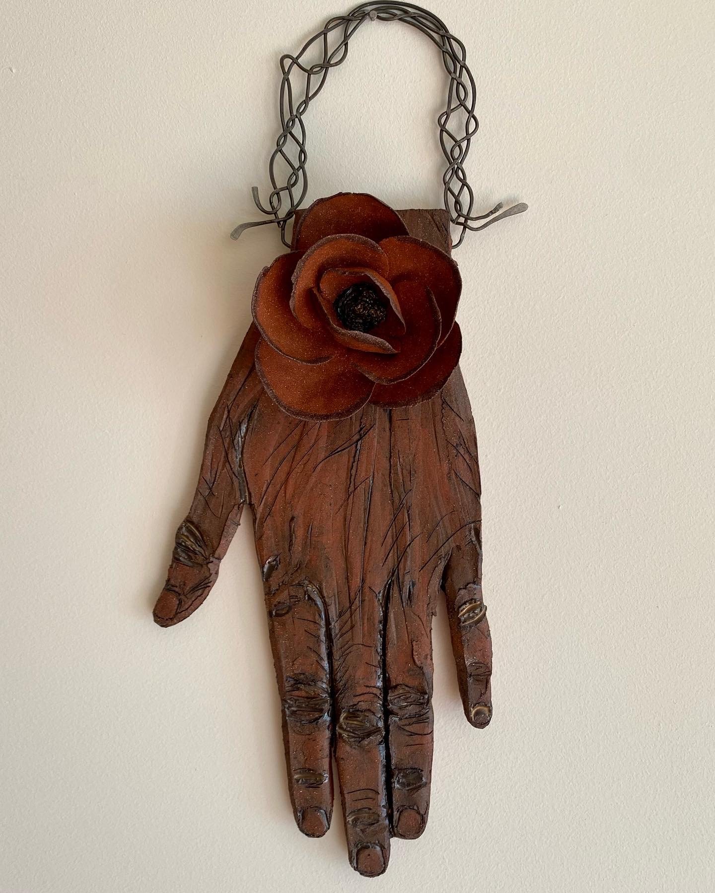 redhandhamsa2.JPG