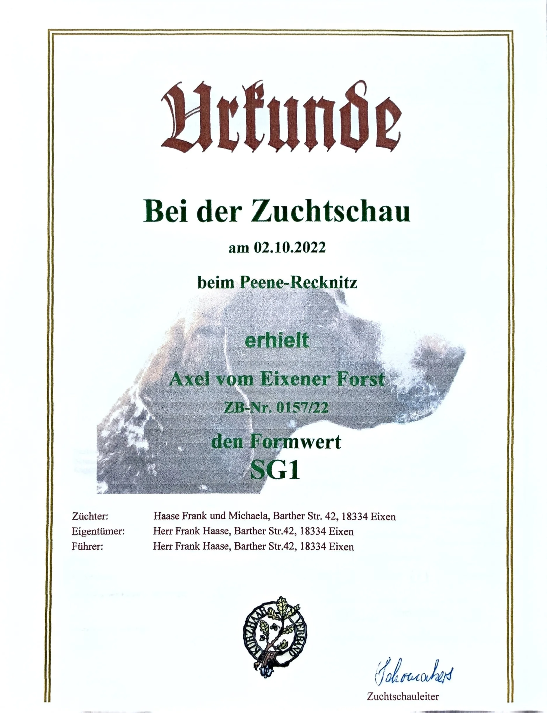 Certificate of achievement awarded to Axel vom Eixener Forst on October 2, 2022, for a dog named SG1, with details about the breeder, owner, and handler, and an official signature and seal.