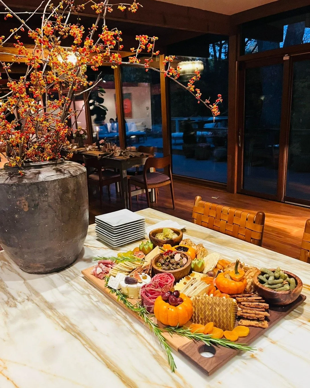 ☕✨ The Generations Tea Party at Sacred Heart Greenwich was filled with delicate sandwiches, buttery scones, and bite-sized sweets. Let's elevate your next gathering together, with menus as memorable as the moments.

📞 (203) 354-8174
📧 info@adashofs