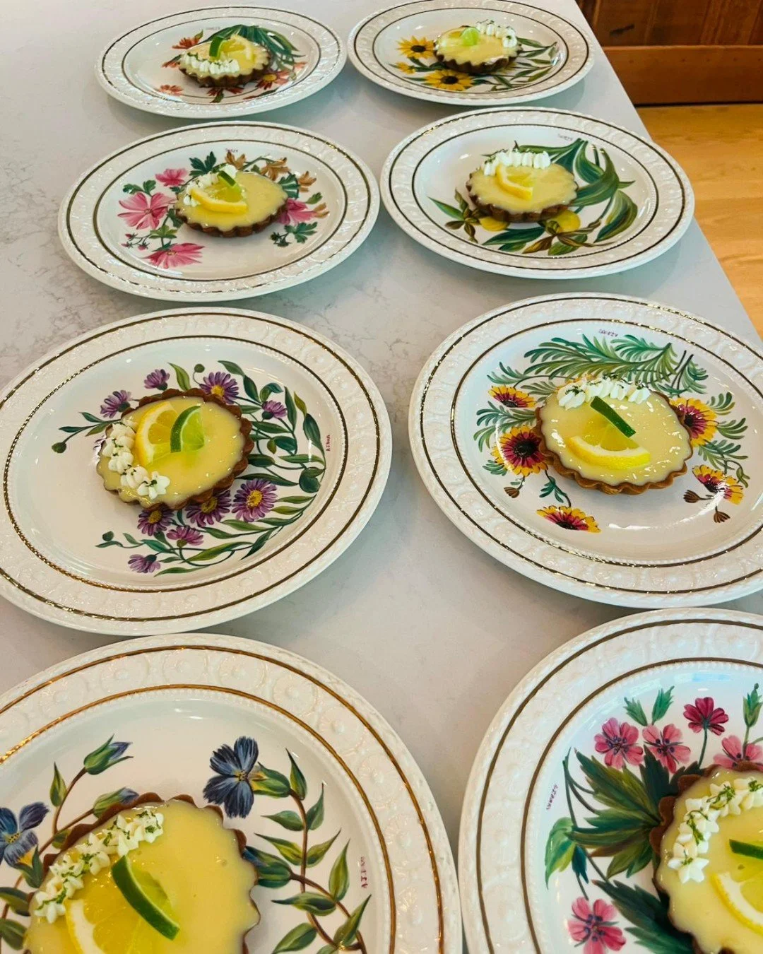 Key lime tarts that steal the show every time 🌿🍋 With a zesty citrus filling and crisp shell, these individual beauties are one of our highly requested desserts, bright, balanced, and utterly irresistible.

Planning your next event? Let&rsquo;s tal