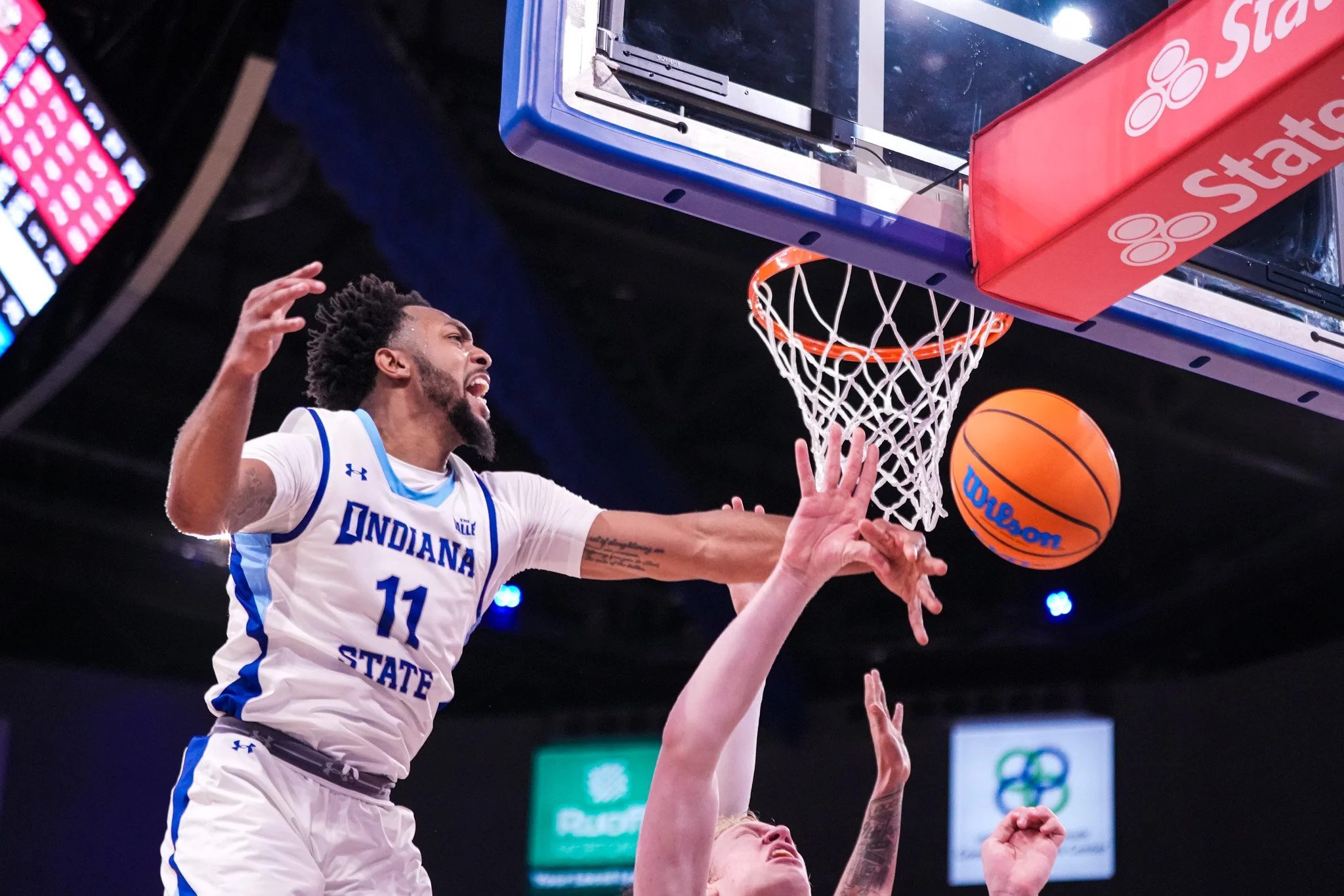 Sycamores 1-644.jpg