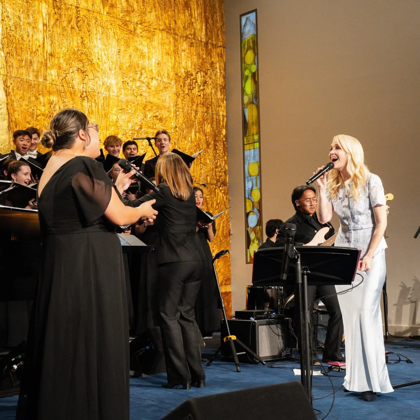 last week at @biolauniversity felt like a game changer. thank you so much to Dr. Todd Guy dean of @biolasofac , Dr. Jeff Askew, Dr. Barry Corey @presidentbarrycorey , Dr. Shawna Stewart, and most of all the students who loved us and we loved them rig