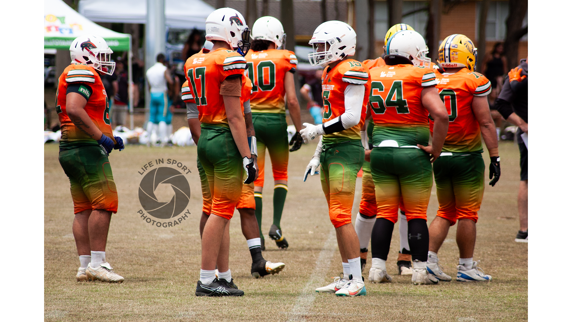 Central Coast Sharks Team Huddle | Photo by Life In Sport Photography