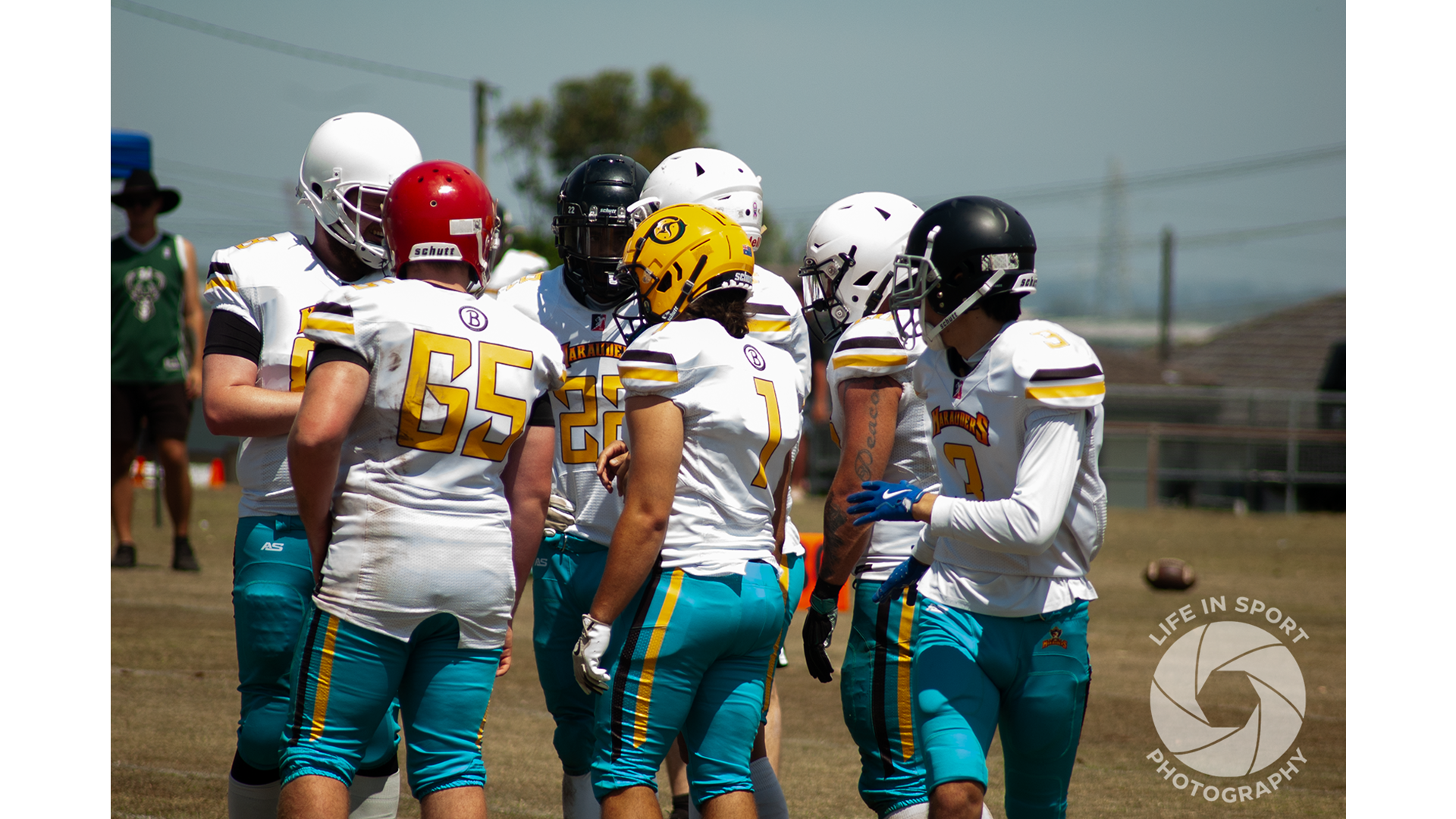 Newcastle City Marauders Team Huddle | Photo by Life In Sport Photography