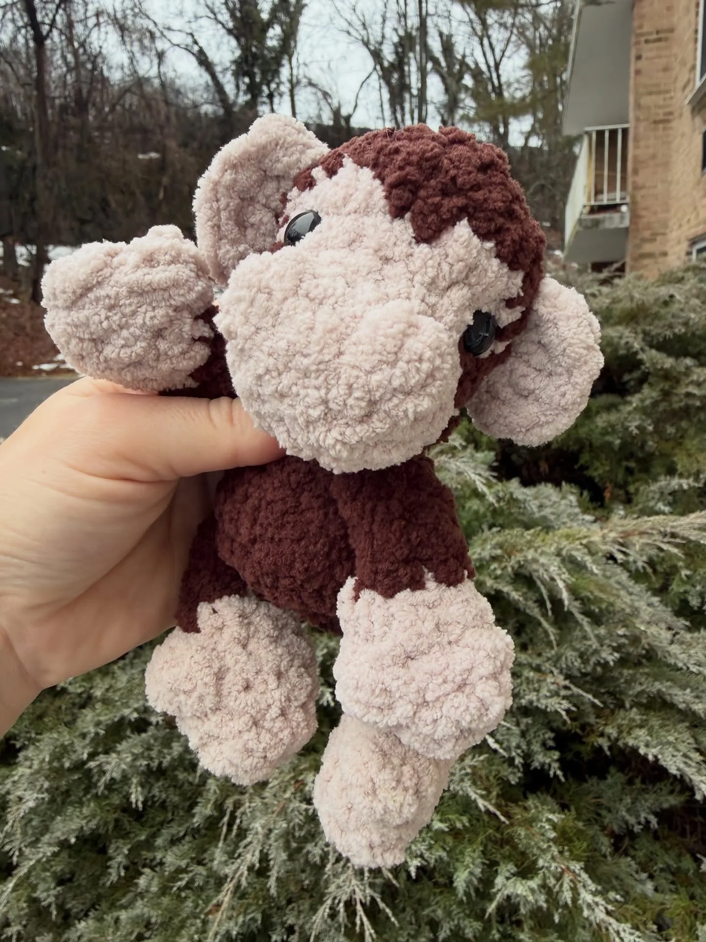 Min the Monkey releases today from @mellyinspiredcrochet ! 

I had fun testing this lil&rsquo; fella inspired by sweet Punch. 🐒 

I love how petite he is! 🙈🙉🙊