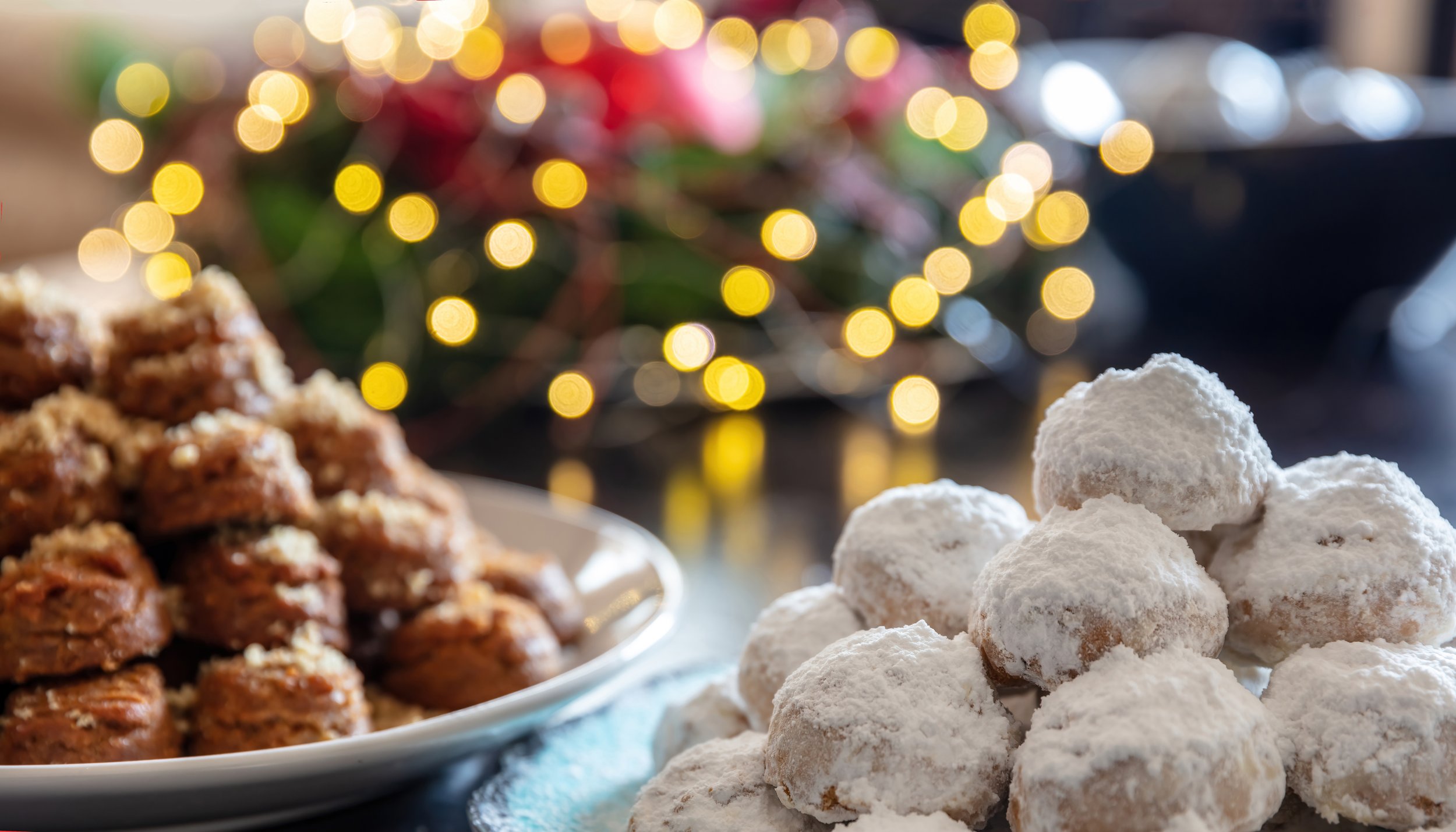 Home is Where the Heart Is (and the Honey Drizzles): 5 Scents That Bring a Greek Christmas to Your Diaspora Home