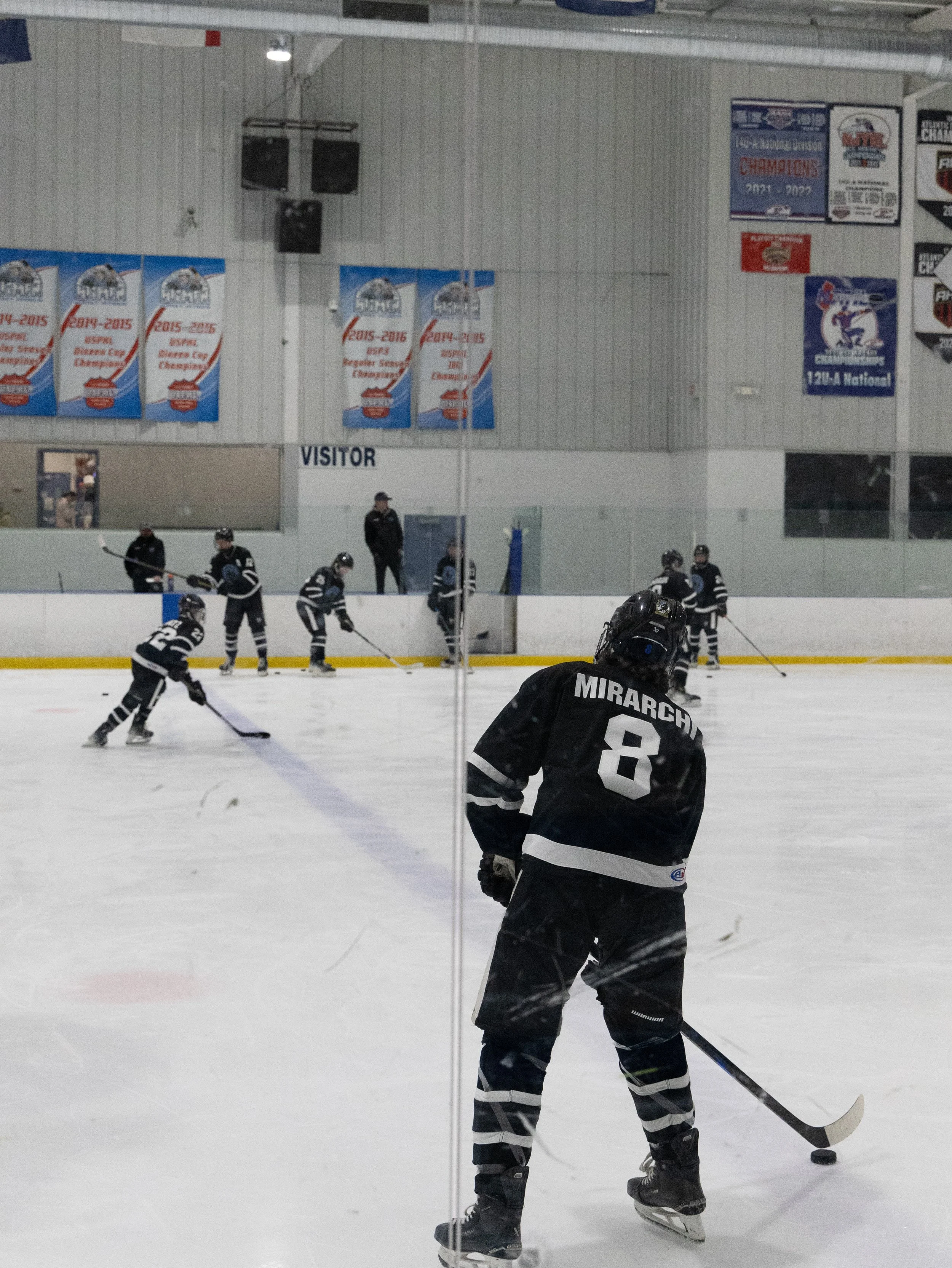 BBNA vs Hitmen 1_12-200.jpg