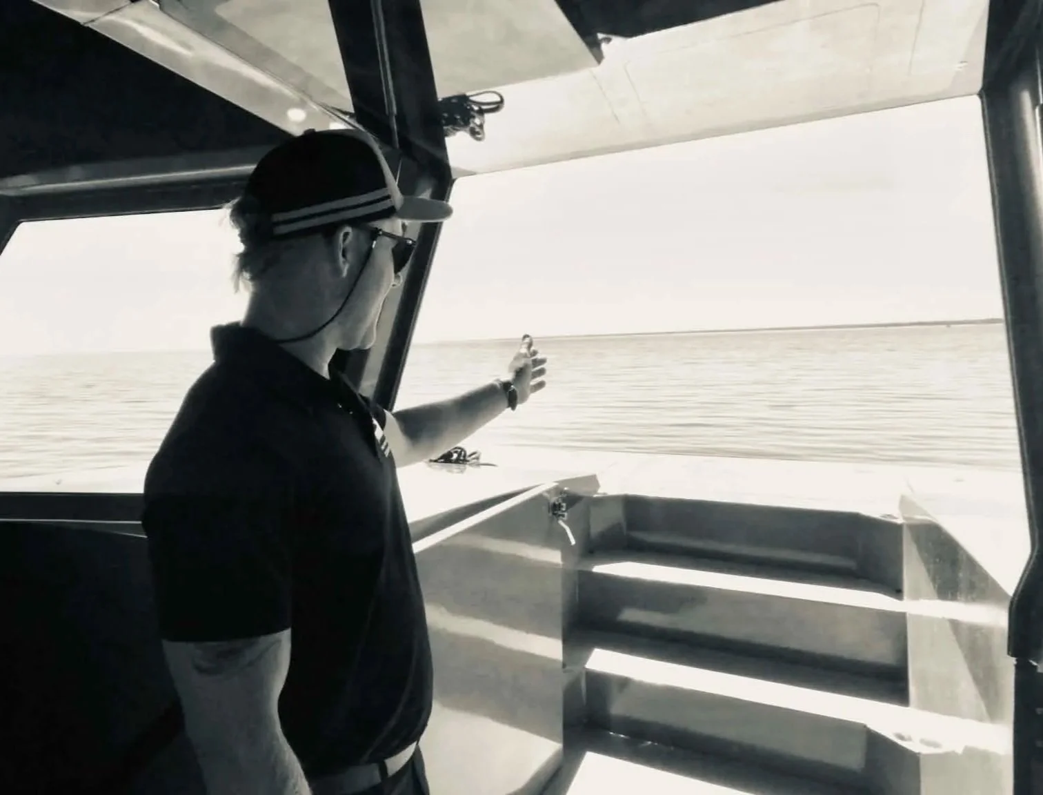 A walk through, push up bow on a commercial, custom build aluminium catamaran, Titan 12. Perfect for safe crew transfer.