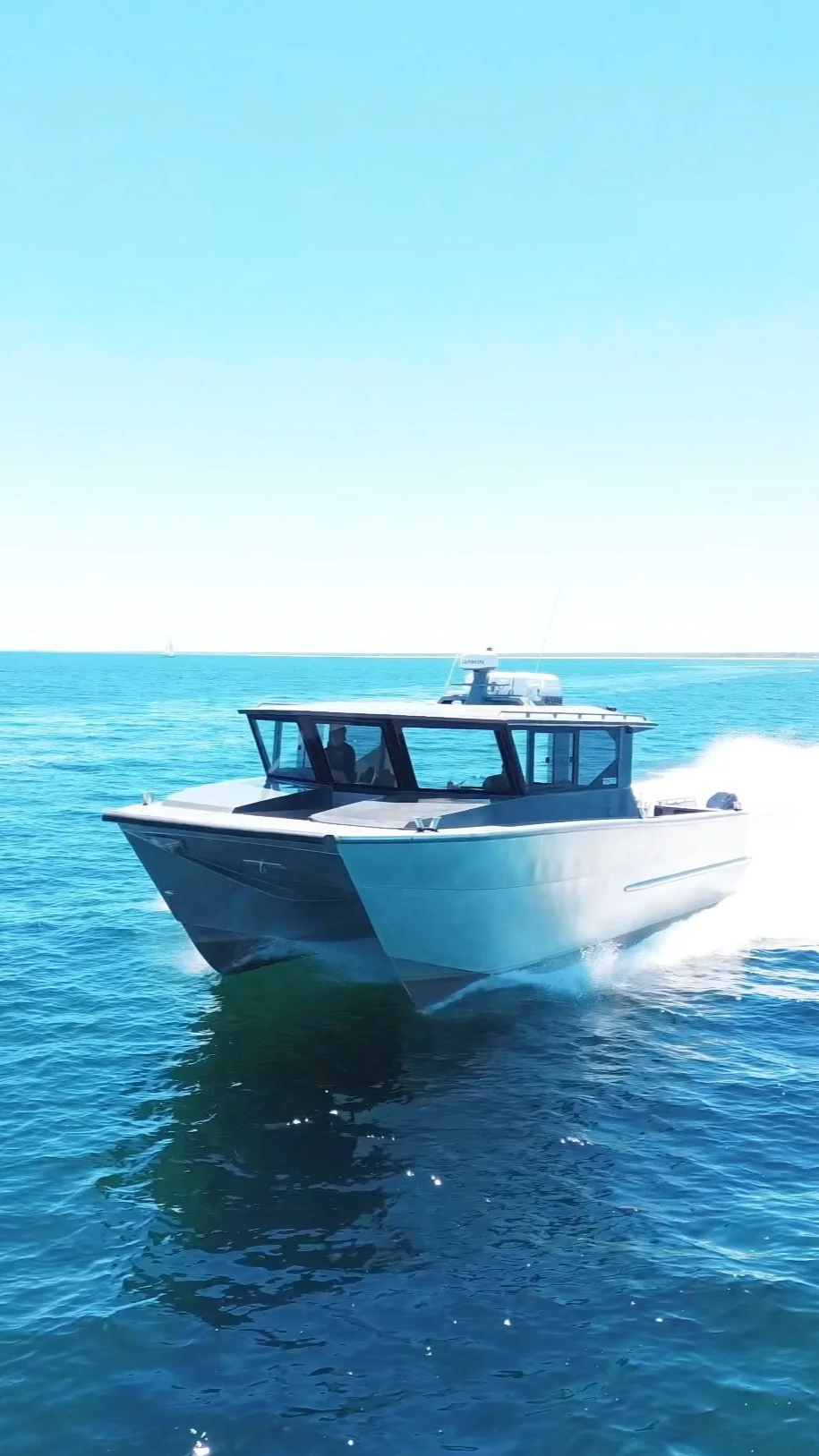 COMMERCIAL CATAMARAN FOR HIRE. WORKBOAT HIRE WESTERN AUSTRALIA