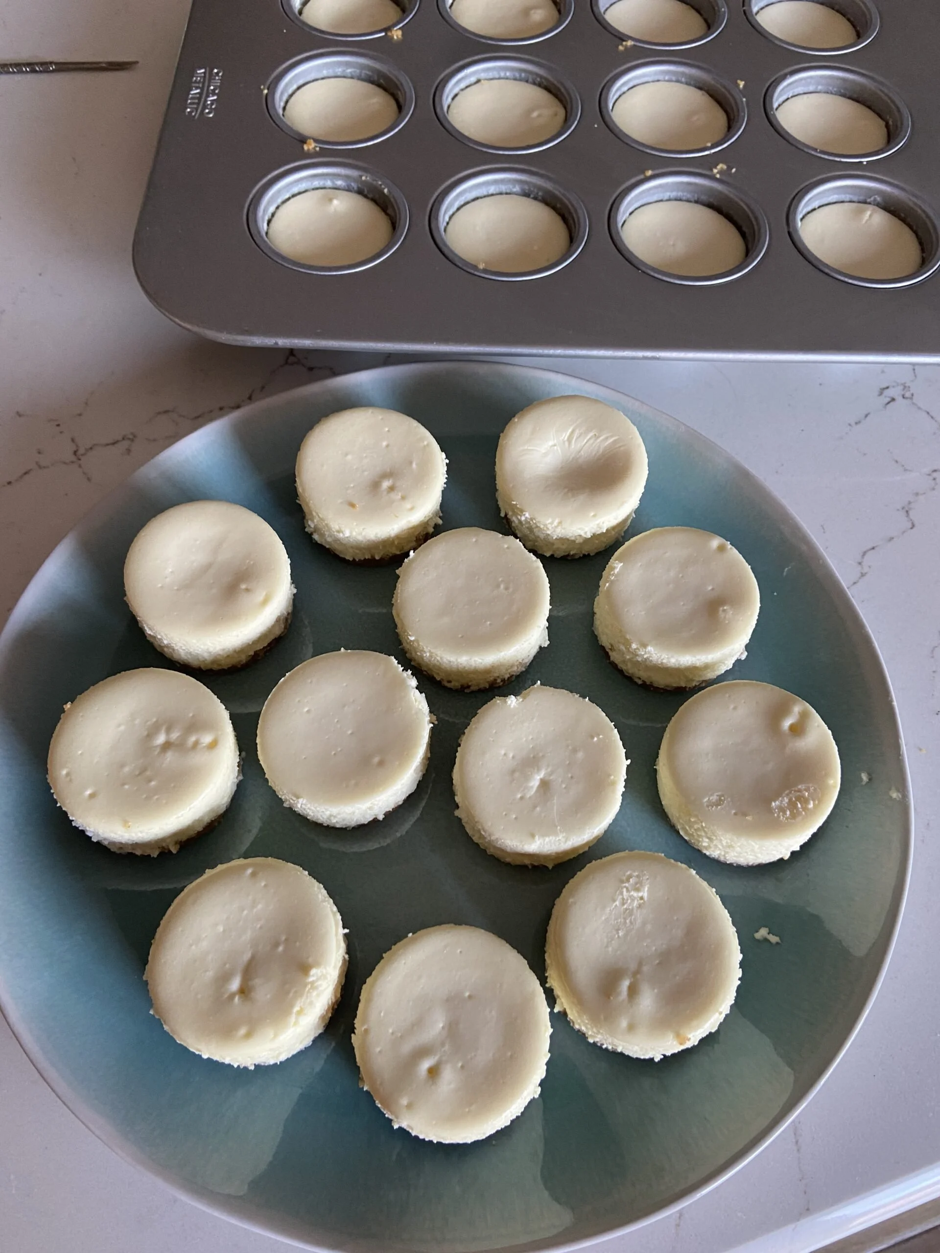 Easy Impressive Mini Cheesecakes