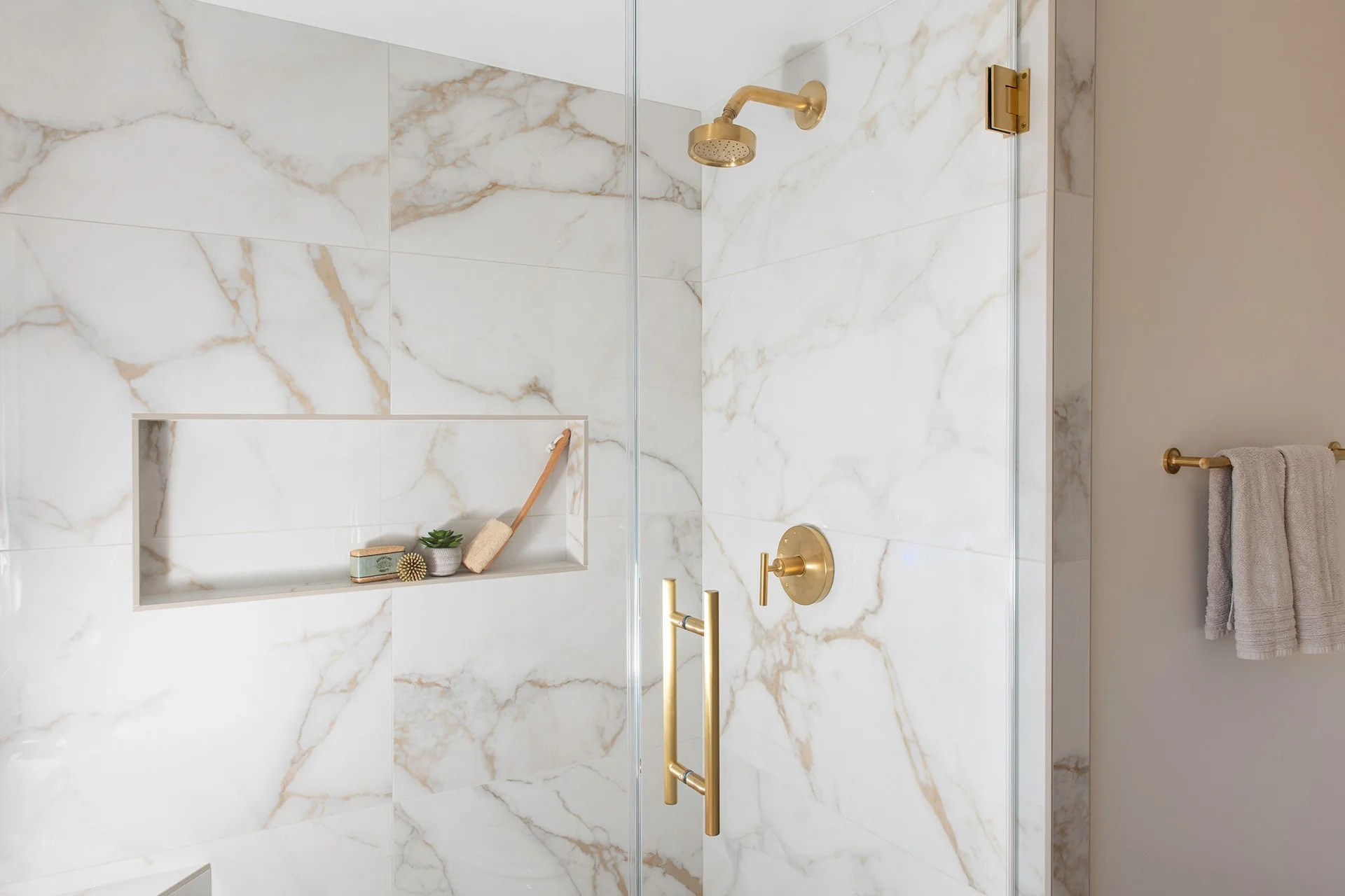 large_tile_shower.jpg
