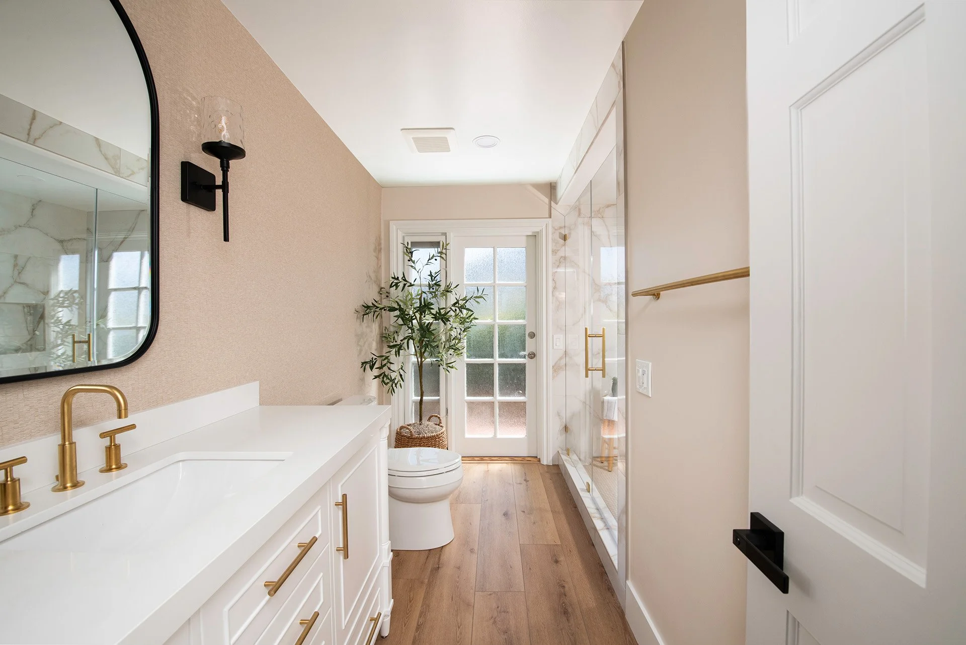 coastal_bathroom.jpg