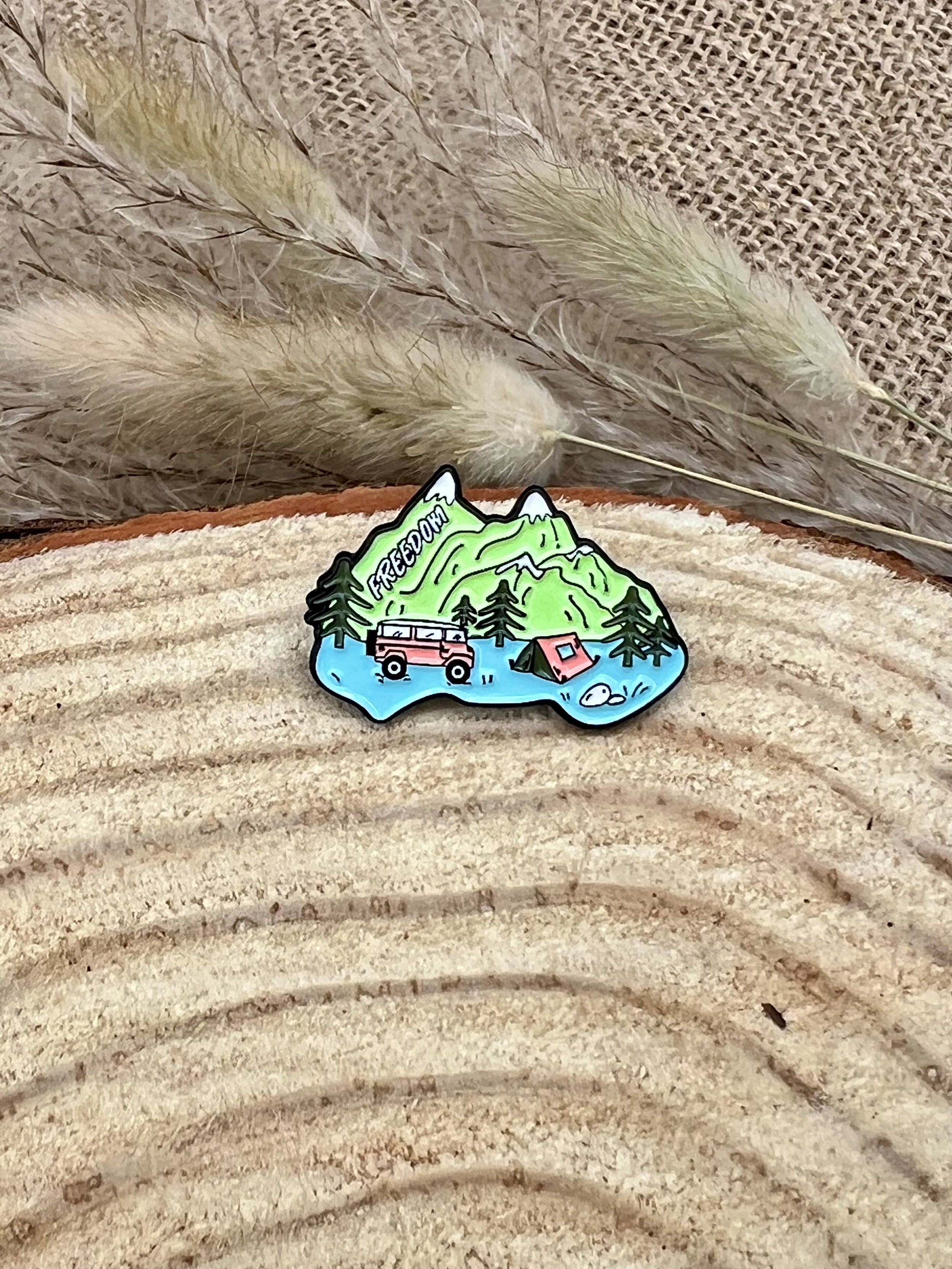 Freedom Nature Pin