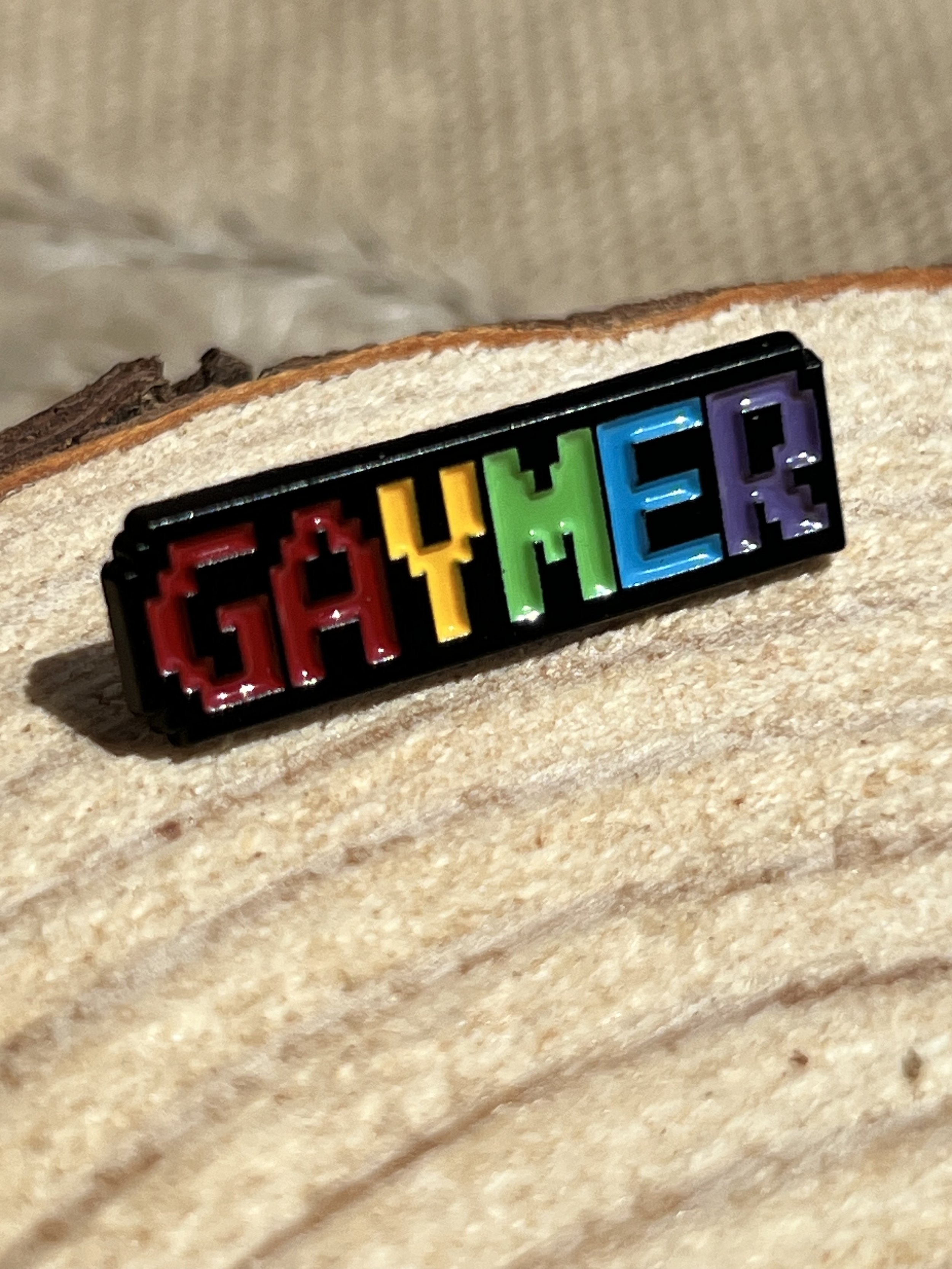 Gaymer Pin