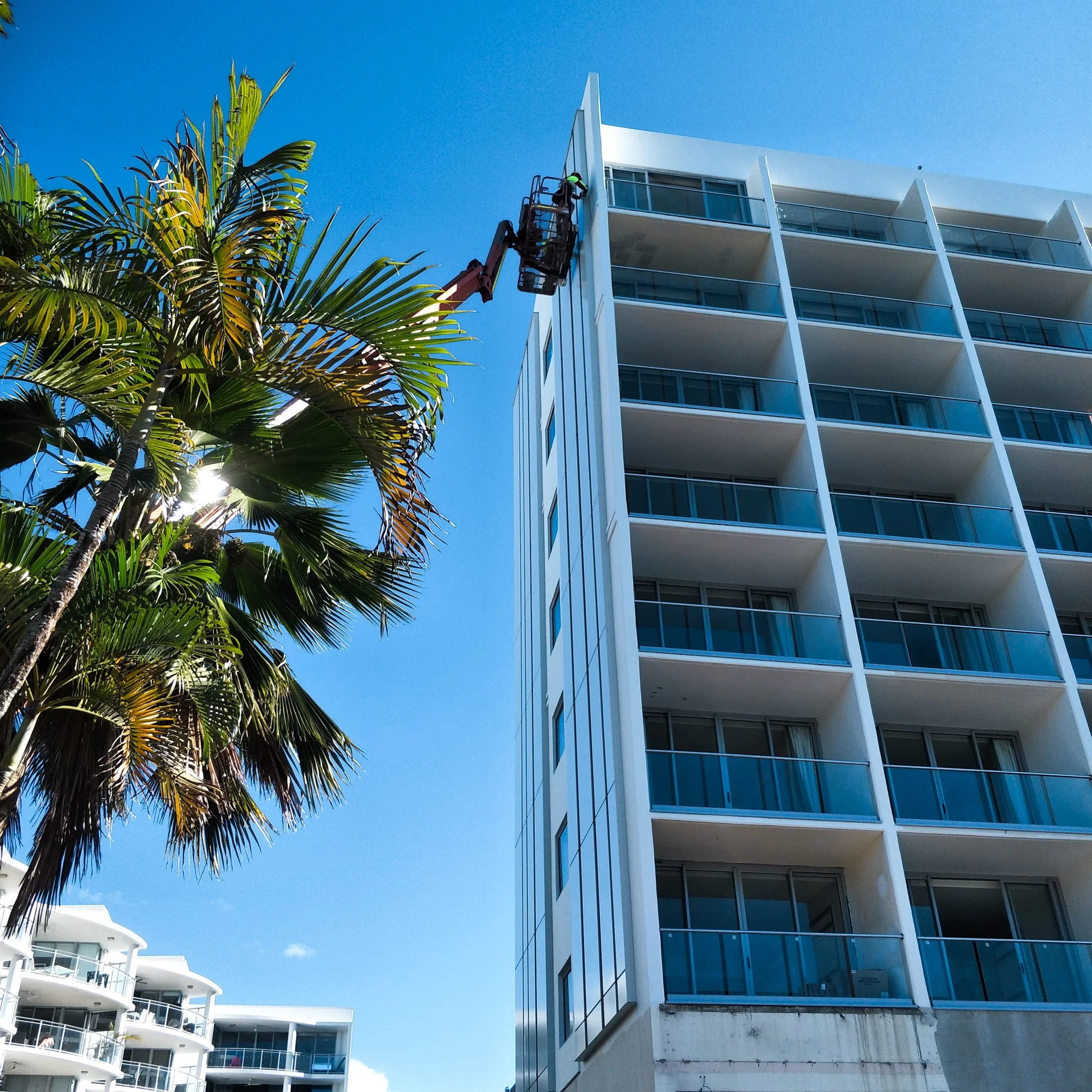 R  ll  oppo from Townsville 732-2.jpg