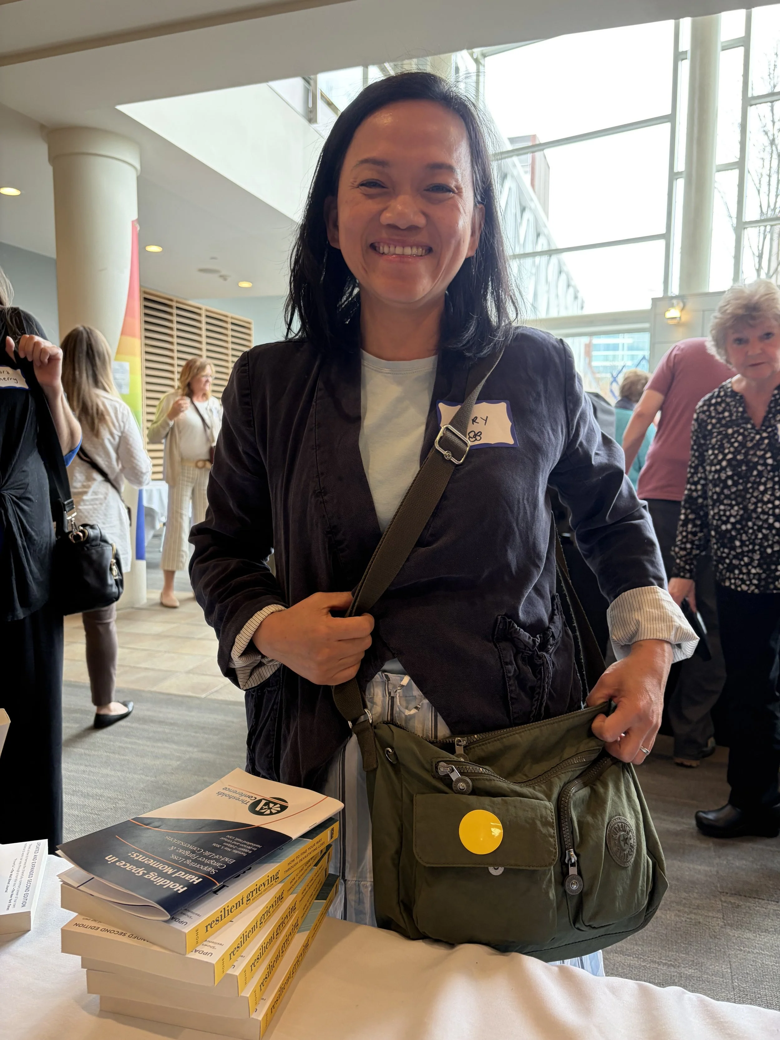 Yellow dot handbag.jpeg