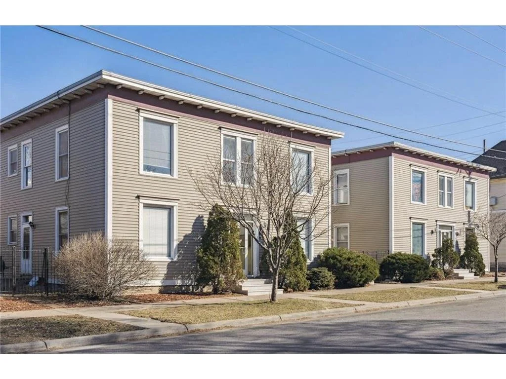 52-Douglas-Street-Saint-Paul-MN-55102-6674058-image1.jpg
