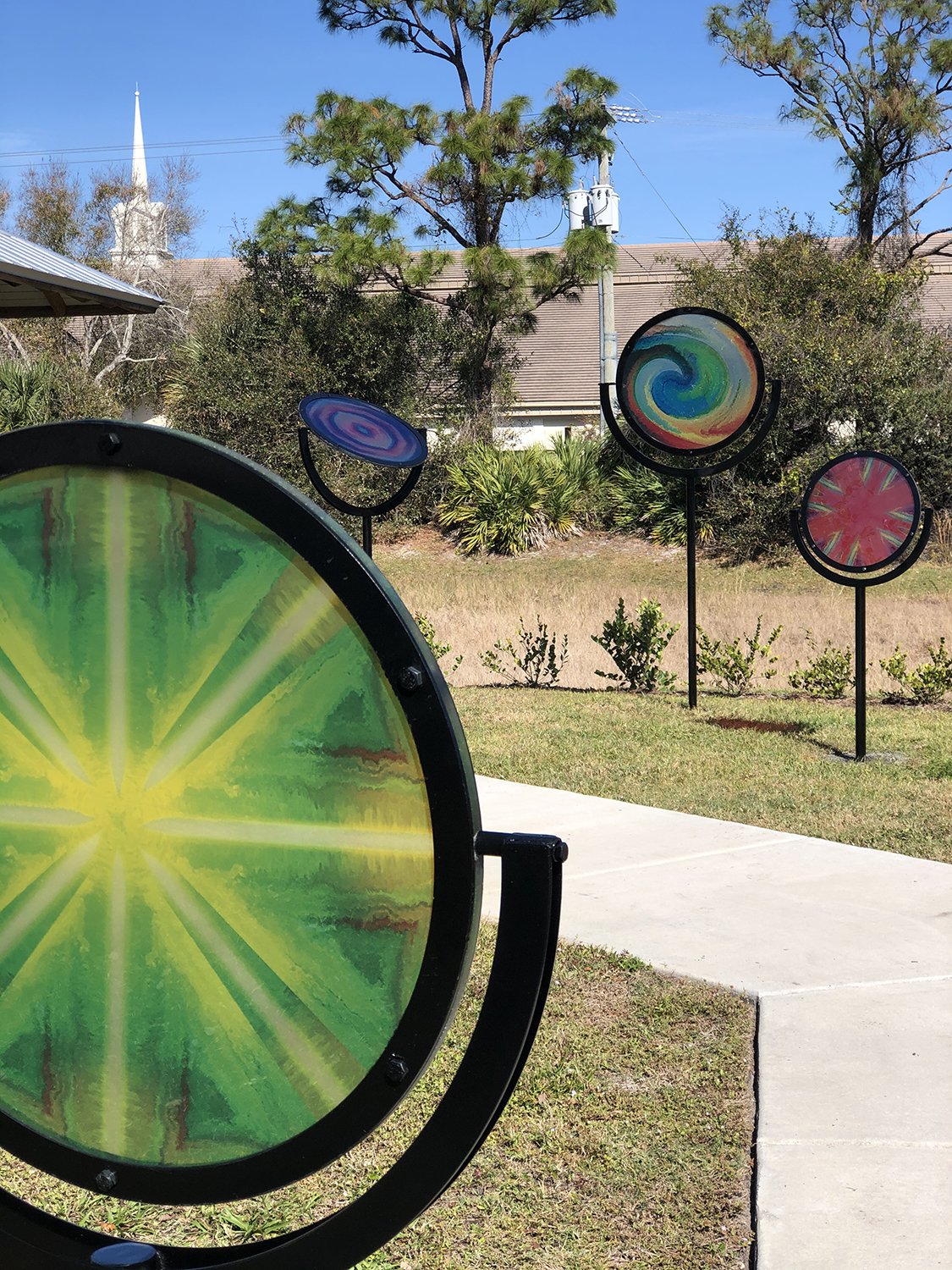 Magnify Cummings 02.jpg