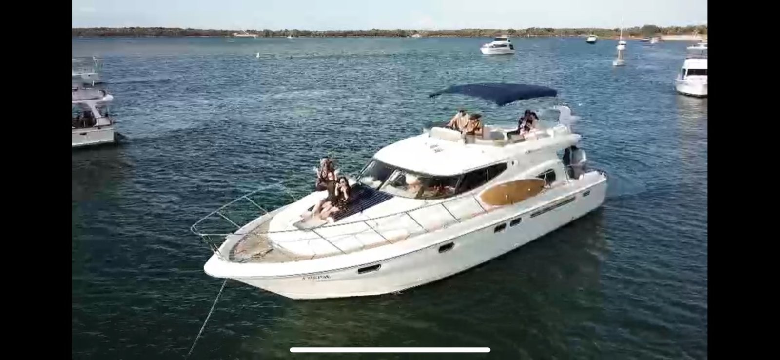 drone-view-party-on-inspiration-yacht.jpg