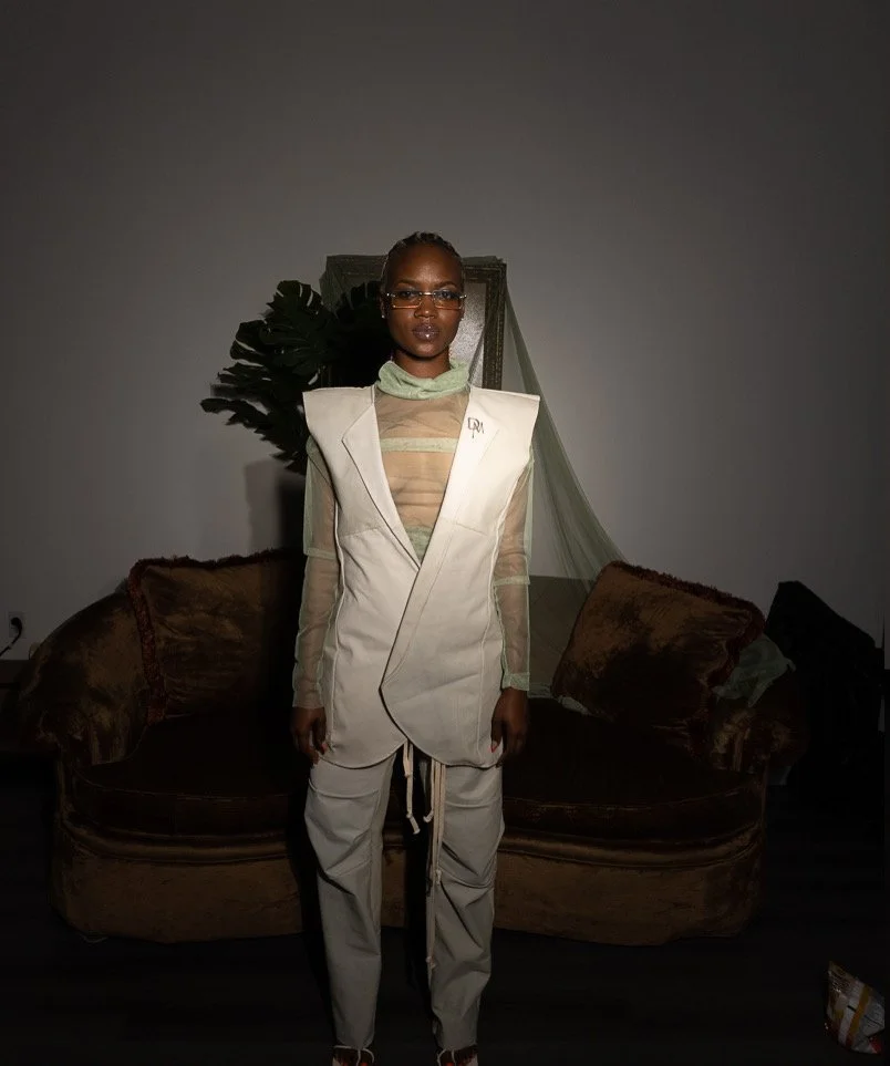 daisy.proofs-09 copy.JPG