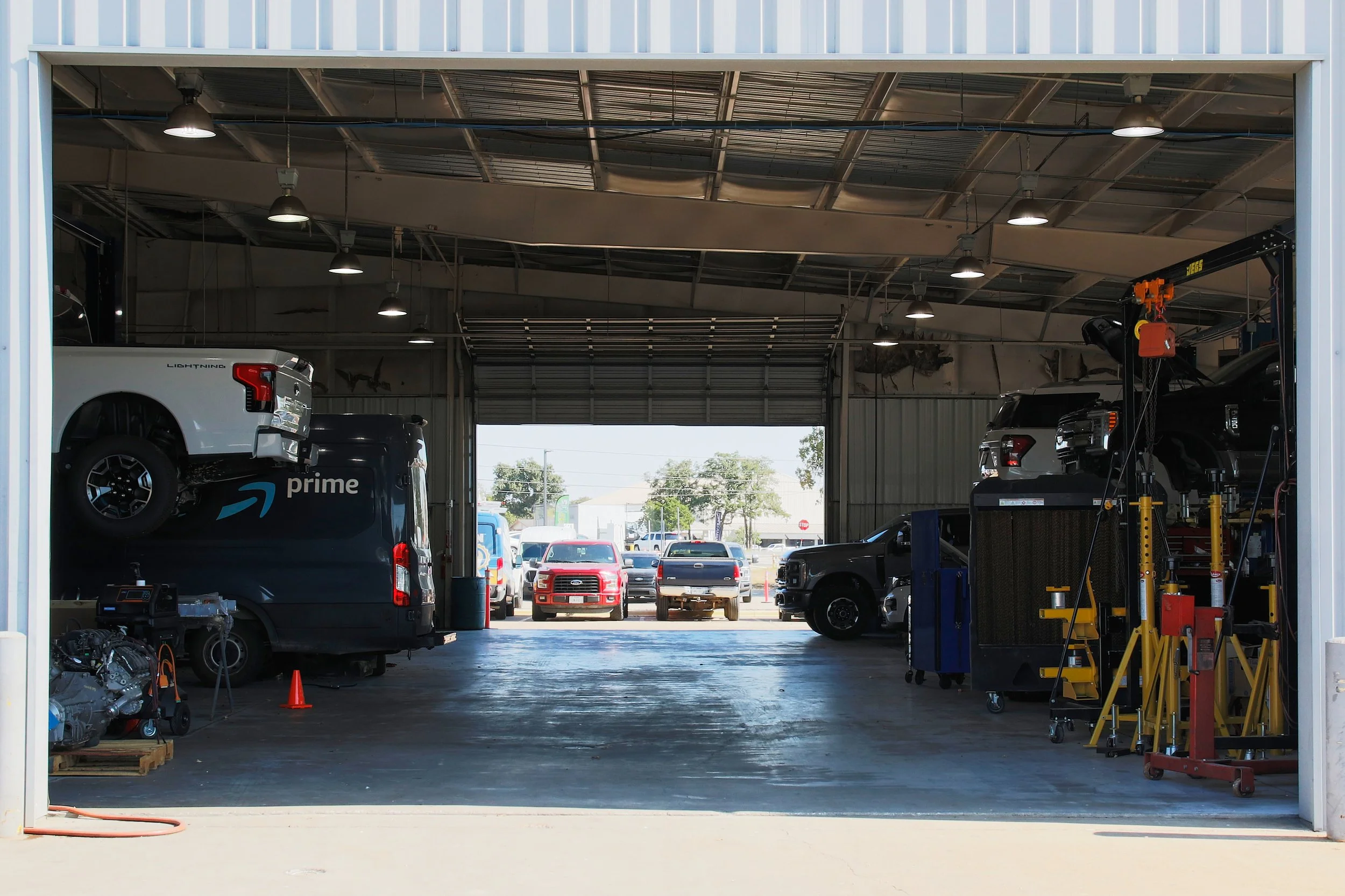 SAMES FORD BASTROP DR F 027.jpg