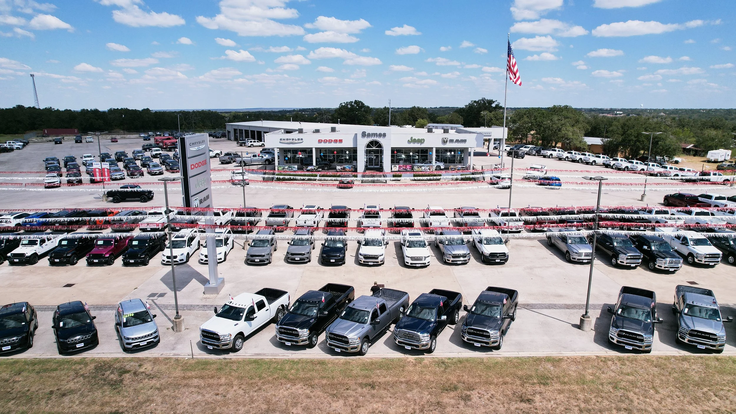 SAMES CDJ BASTROP DR F002.jpg