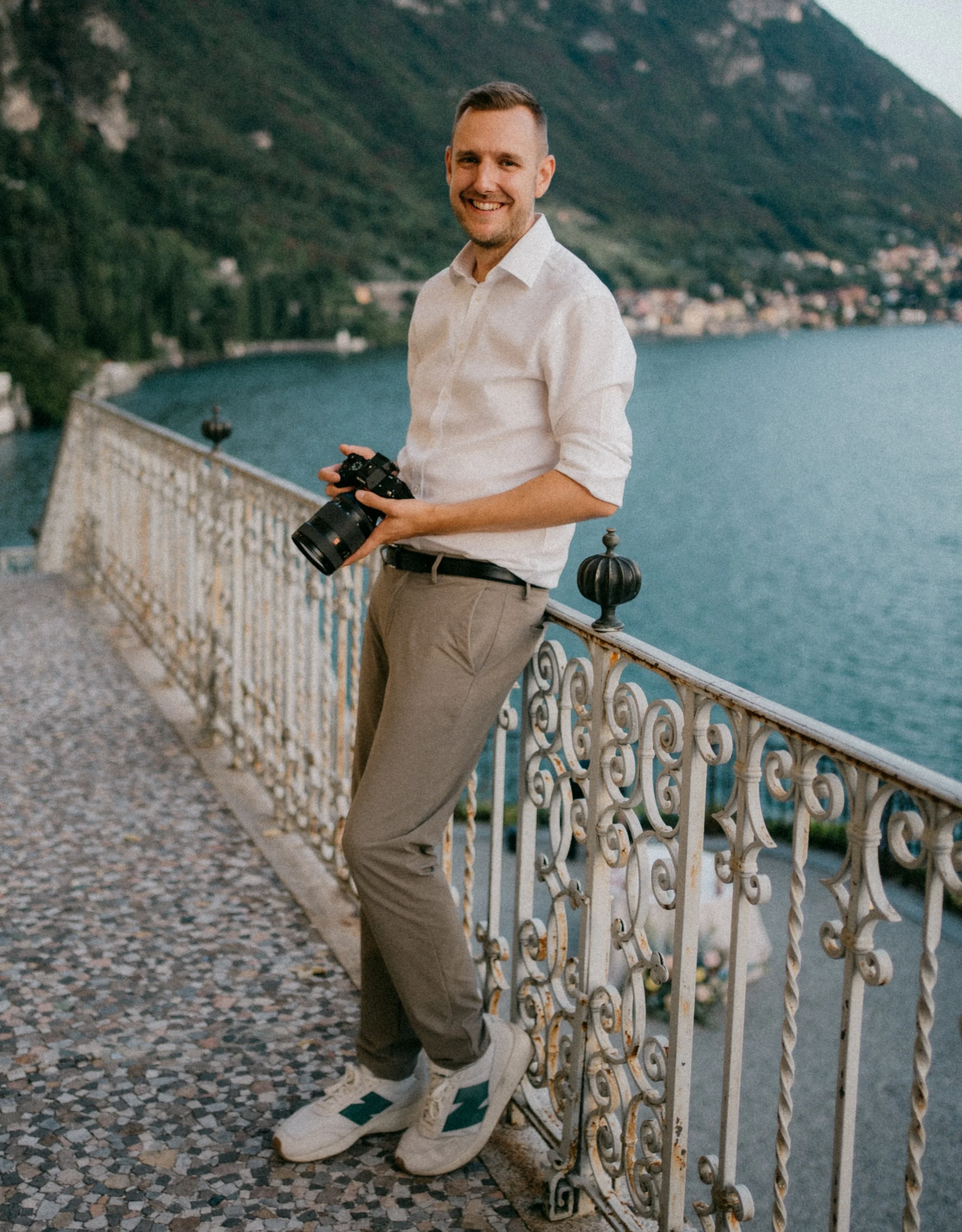 I&rsquo;ve had an awesome few days in Lake Como for Steph &amp; Will&rsquo;s wedding ✨

It&rsquo;s my last destination wedding of the year and my 3rd time at @hotelvillacipressi , a beautiful venue in the town of Varenna.

This also marks the start o