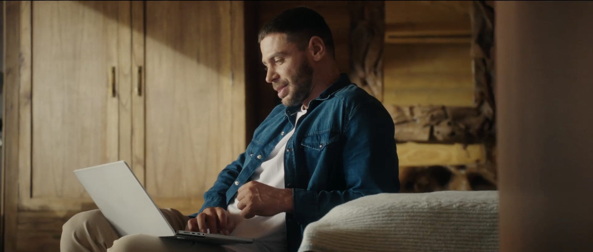 BULGARIAN AMERICAN CREDT BANK