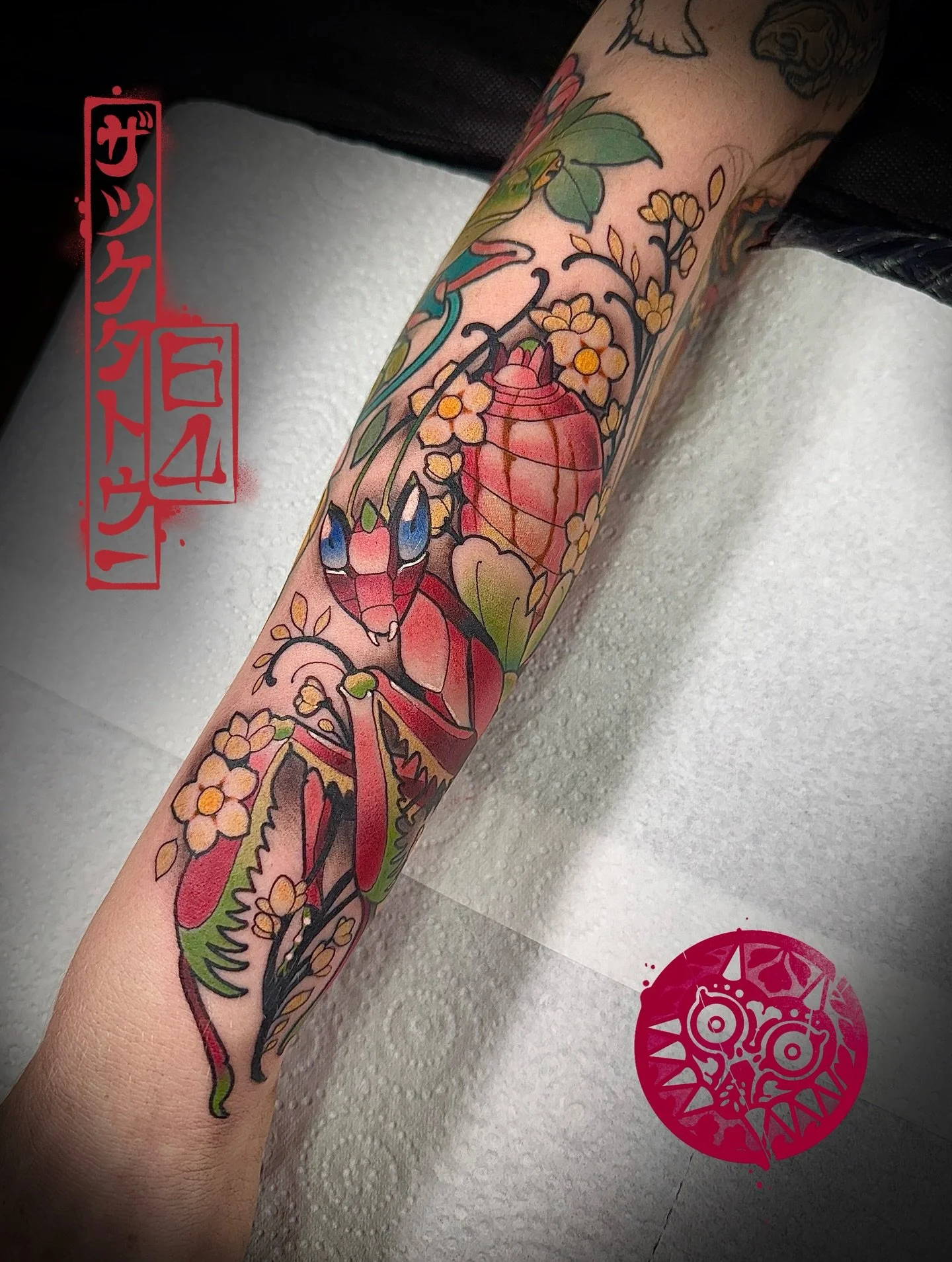 💫🌿 Orchid Mantis 🌿💫
Fun one from a few months ago I never got around to posting, thanks as always Marlie!!
Done @savepoint_tattoo 💥 
.
.
.
.
#tattoo #tattoos #ink #traditional #irezumi #neotrad #traditionaltattoo #japanese #japanesetattoo #orchi