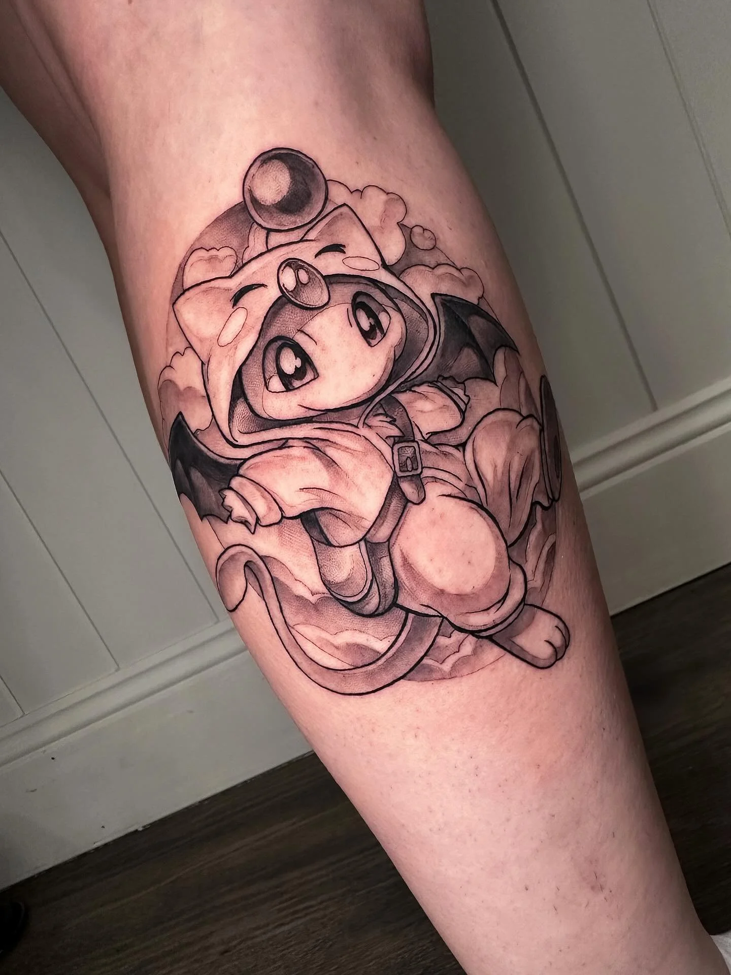 A delivery mewgle 💌📫 

#mew #moogle #mewgle #pokemontattoo #animetattoo #finalfantasy #pokemon #finalfantasytattoo #mewtattoo #moogletattoo