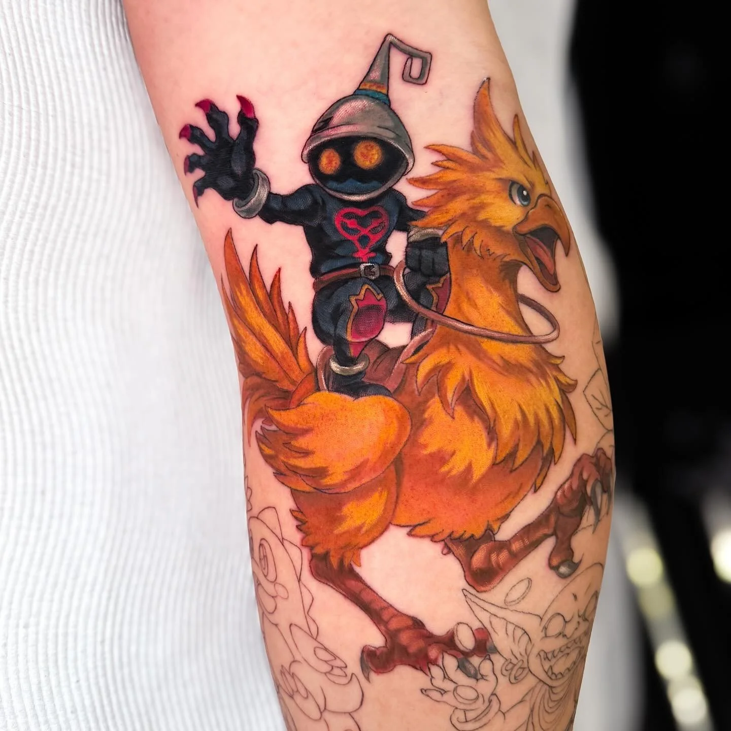 Heartless soldier with a chocobo as part of Caitlin&rsquo;s pop culture leg sleeve ❤️ so so fun! 

#heartlesssoldier #kingdomhearts #kingdomheartstattoo #chocobo #chocobotattoo #finalfantasy #finalfantasytattoo