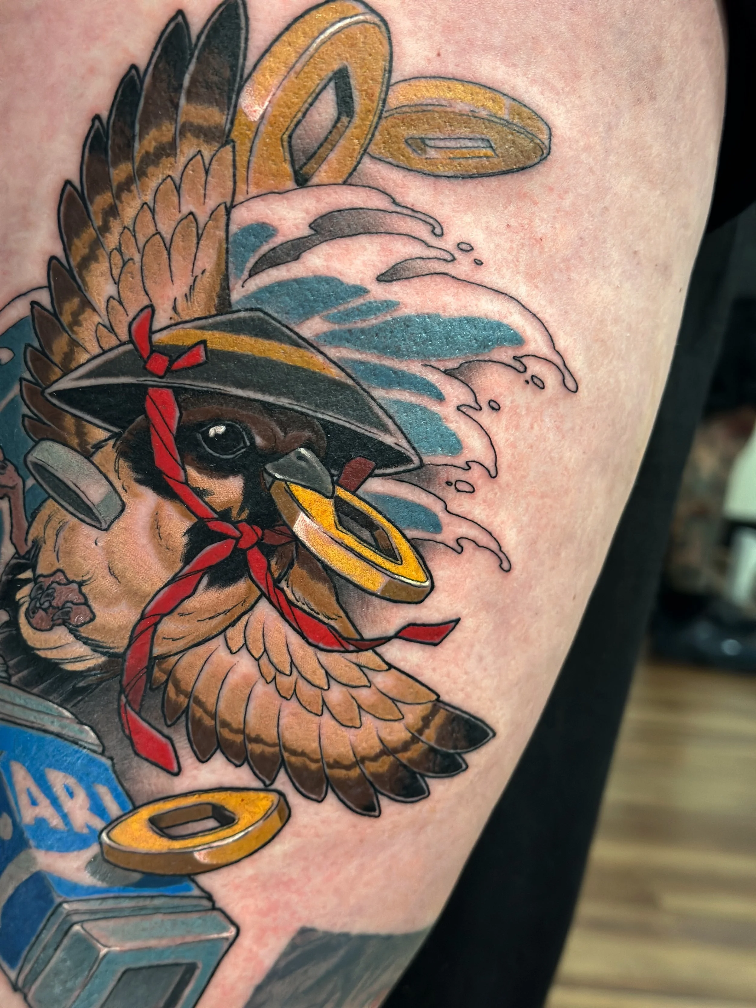Knocked over his Pocari Sweat while trying to pay, oh dear 🥲 Tattooed this thirsty little sparrow on Victoria recently, thanks mate! ✨🥒🍻 
 
BOOKING JUNE/JULY/AUGUST
DM or dale.tattoo@gmail.com
 
@savepoint_tattoo 
@metalfingers.com.au 
@the.uncleb